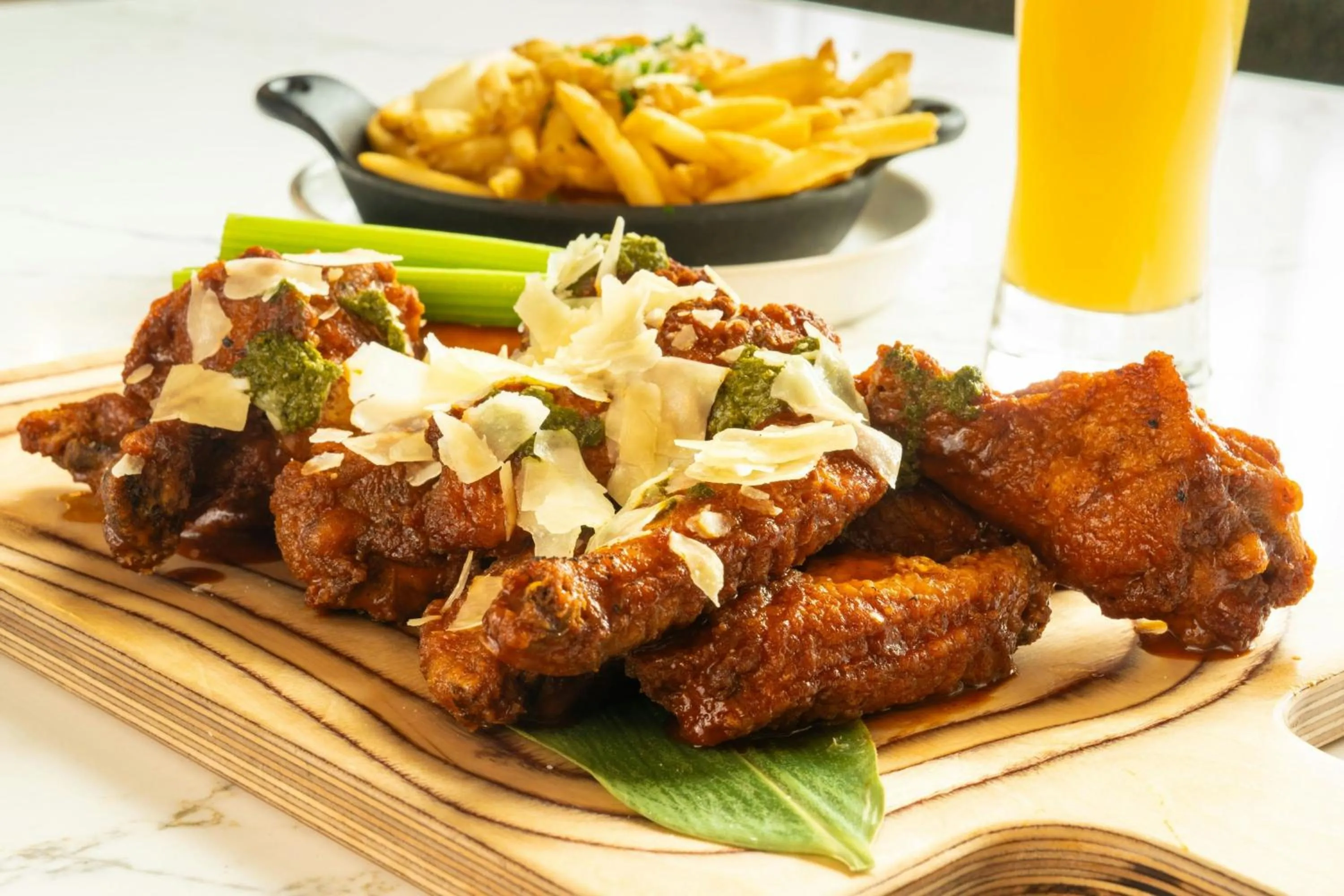 Lounge or bar in Delta Hotels by Marriott West Palm Beach