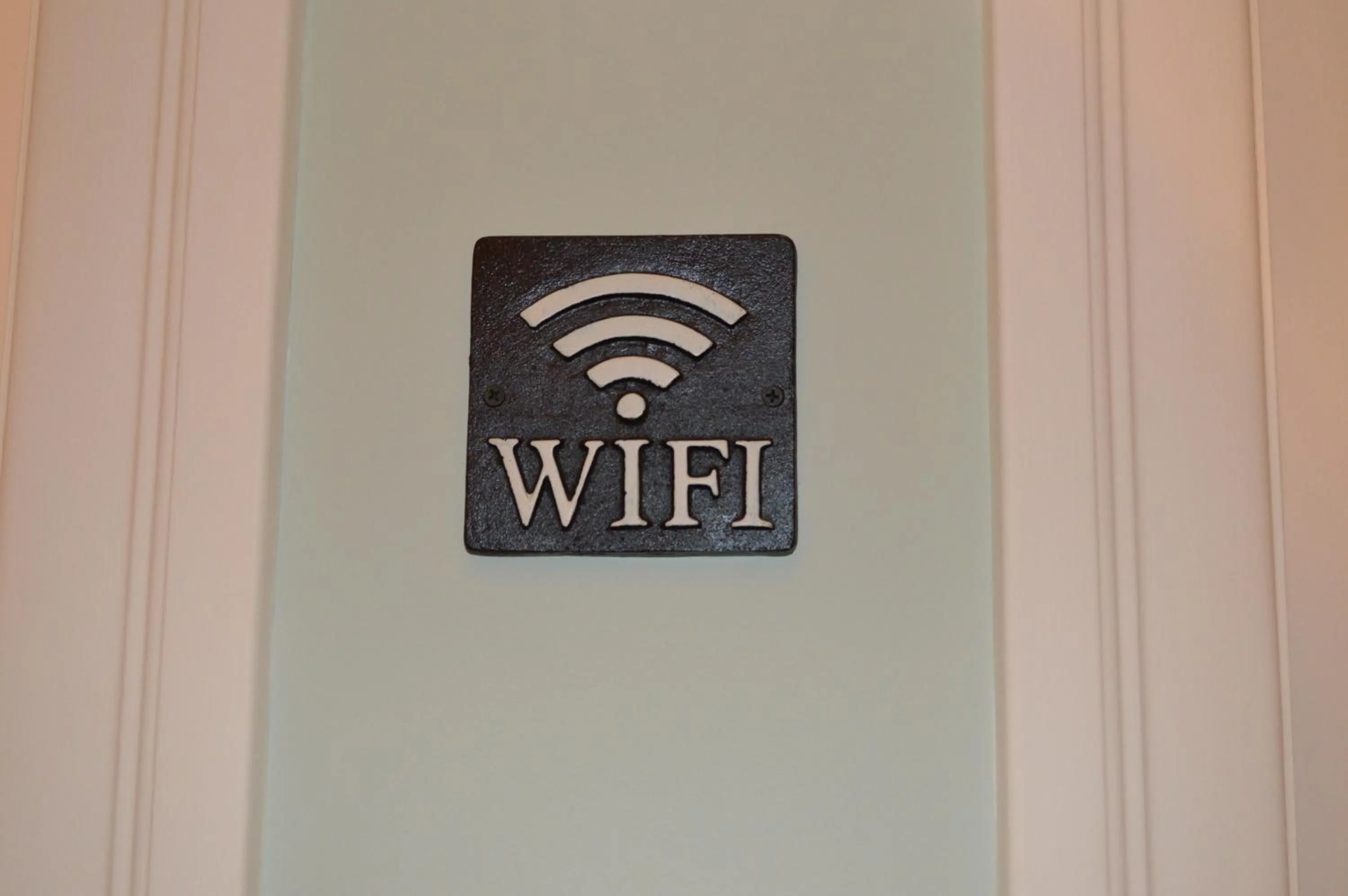 Property building, Logo/Certificate/Sign/Award in La Maison Collins B&B