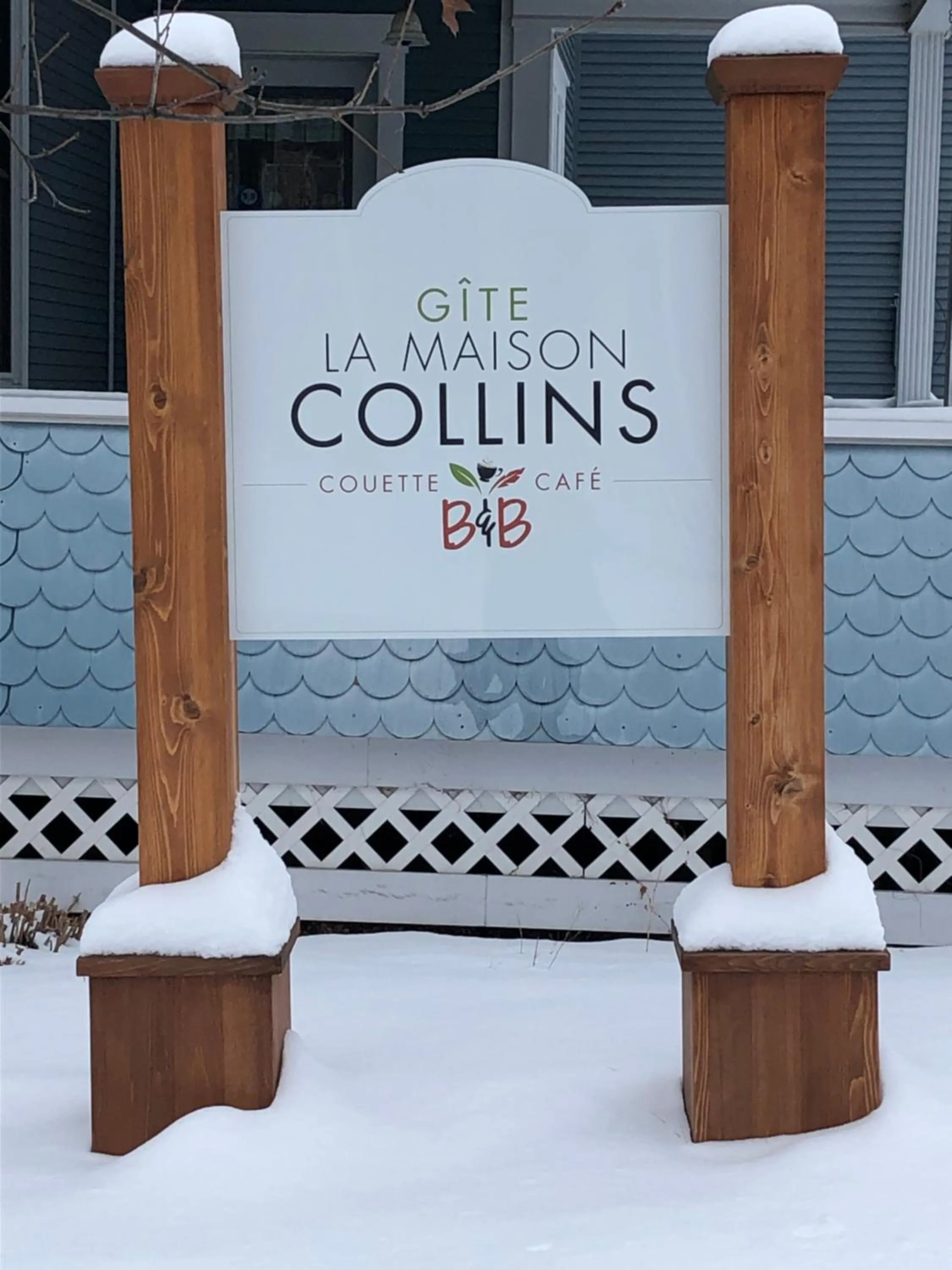 Property logo or sign in La Maison Collins B&B