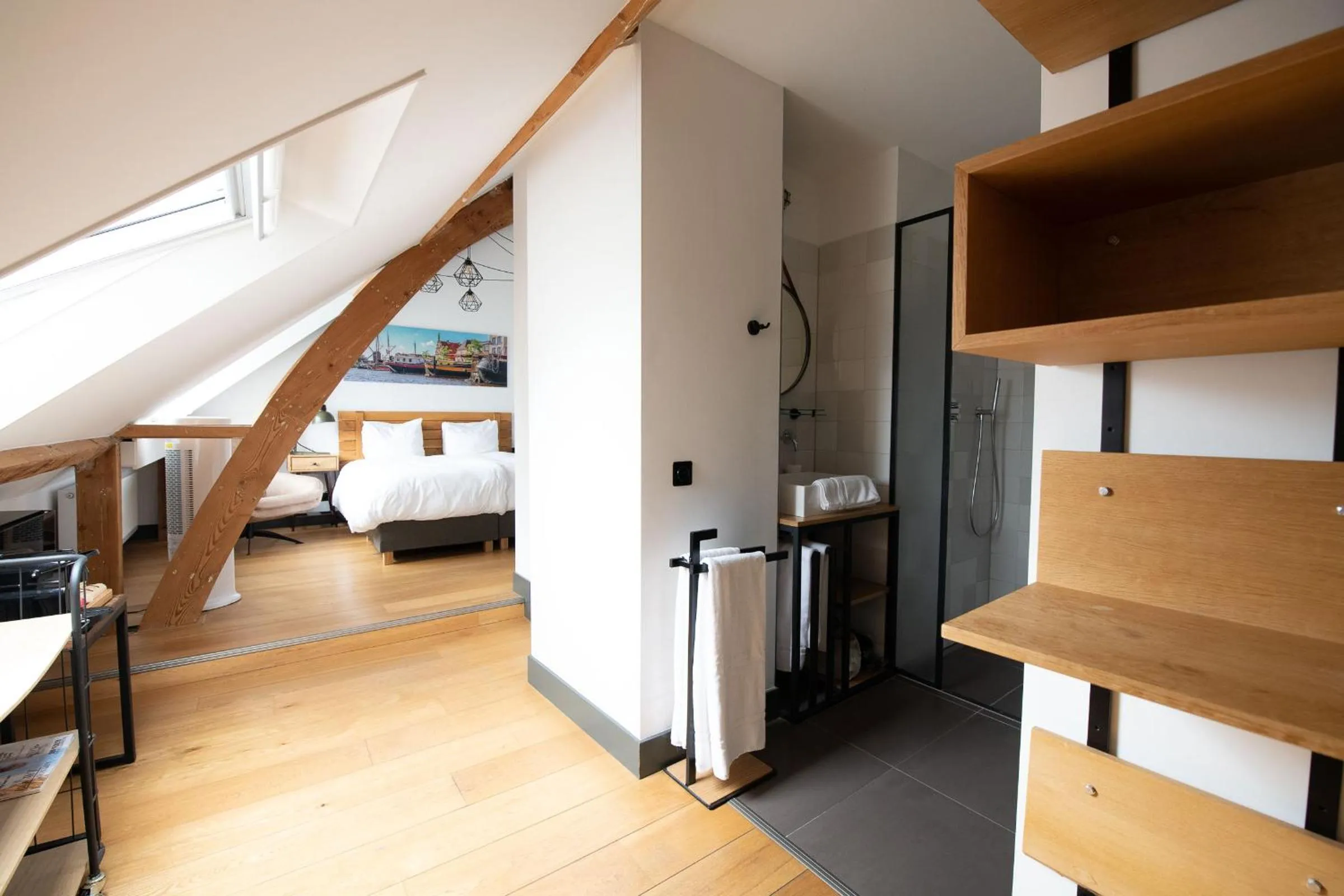 Bathroom, Bed in Boutique Hotel d'Oude Morsch