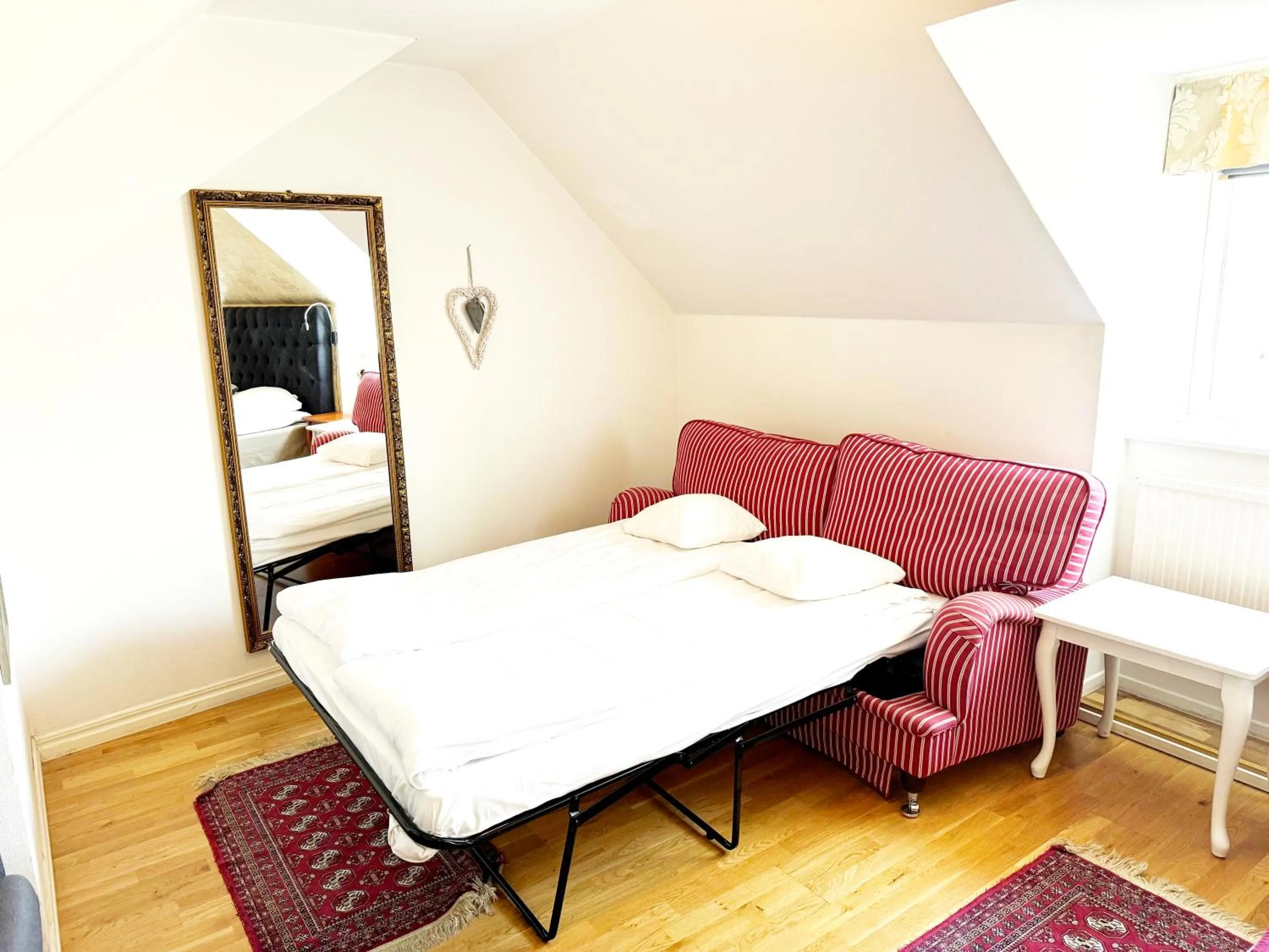 Bed in Hotel Concordia