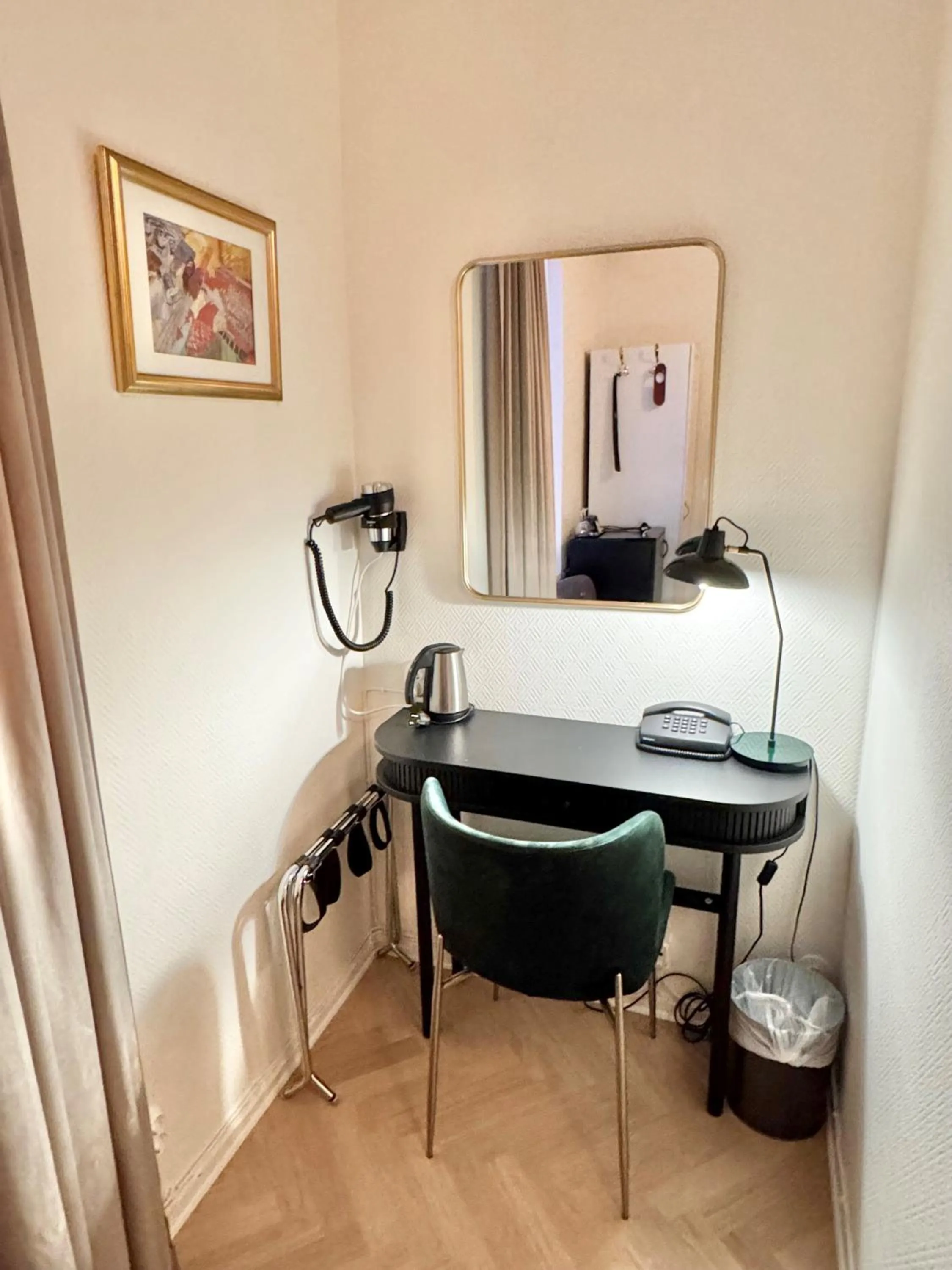 Seating area in Hotel Concordia