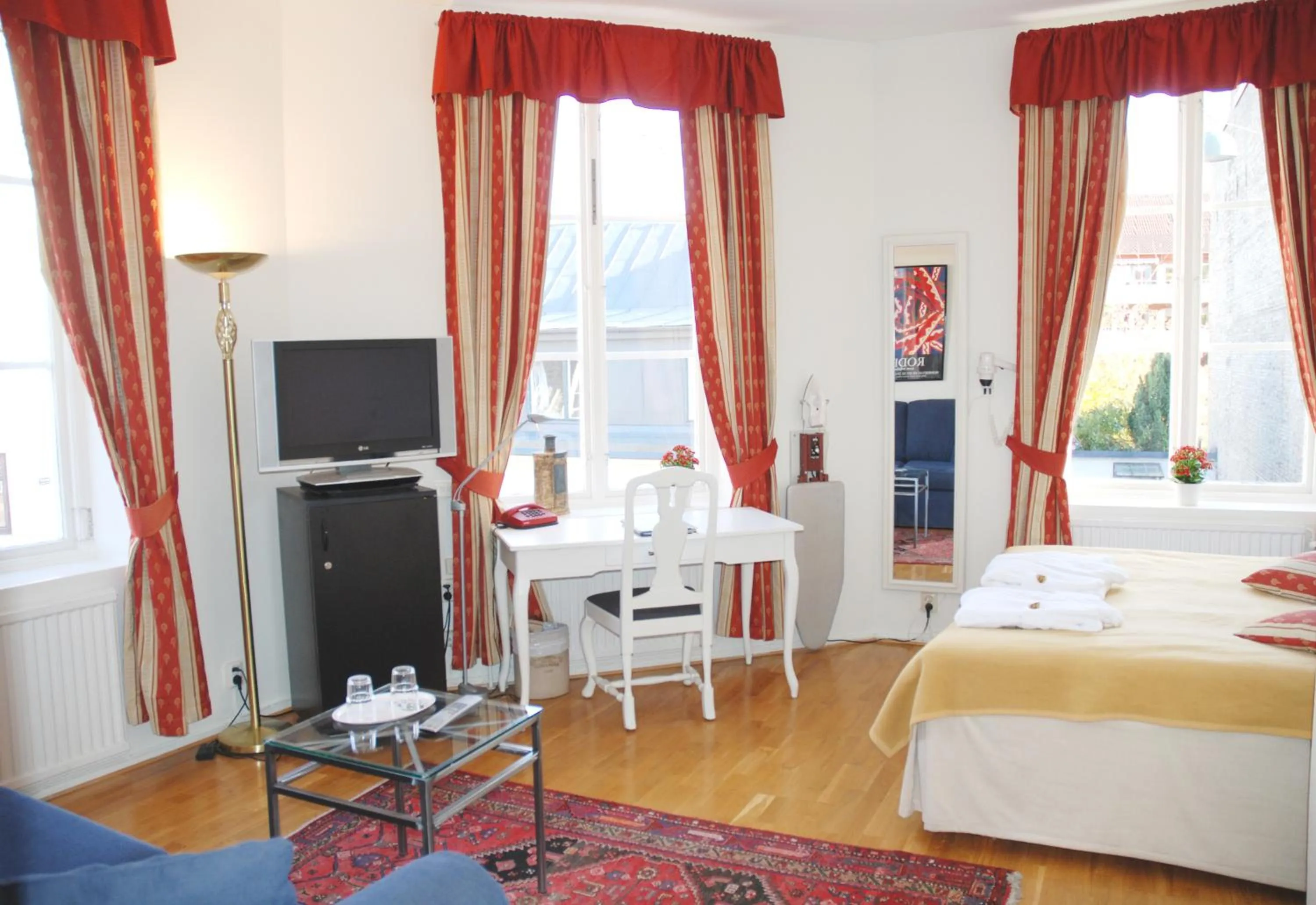 Photo of the whole room, Bed in Hotel Concordia