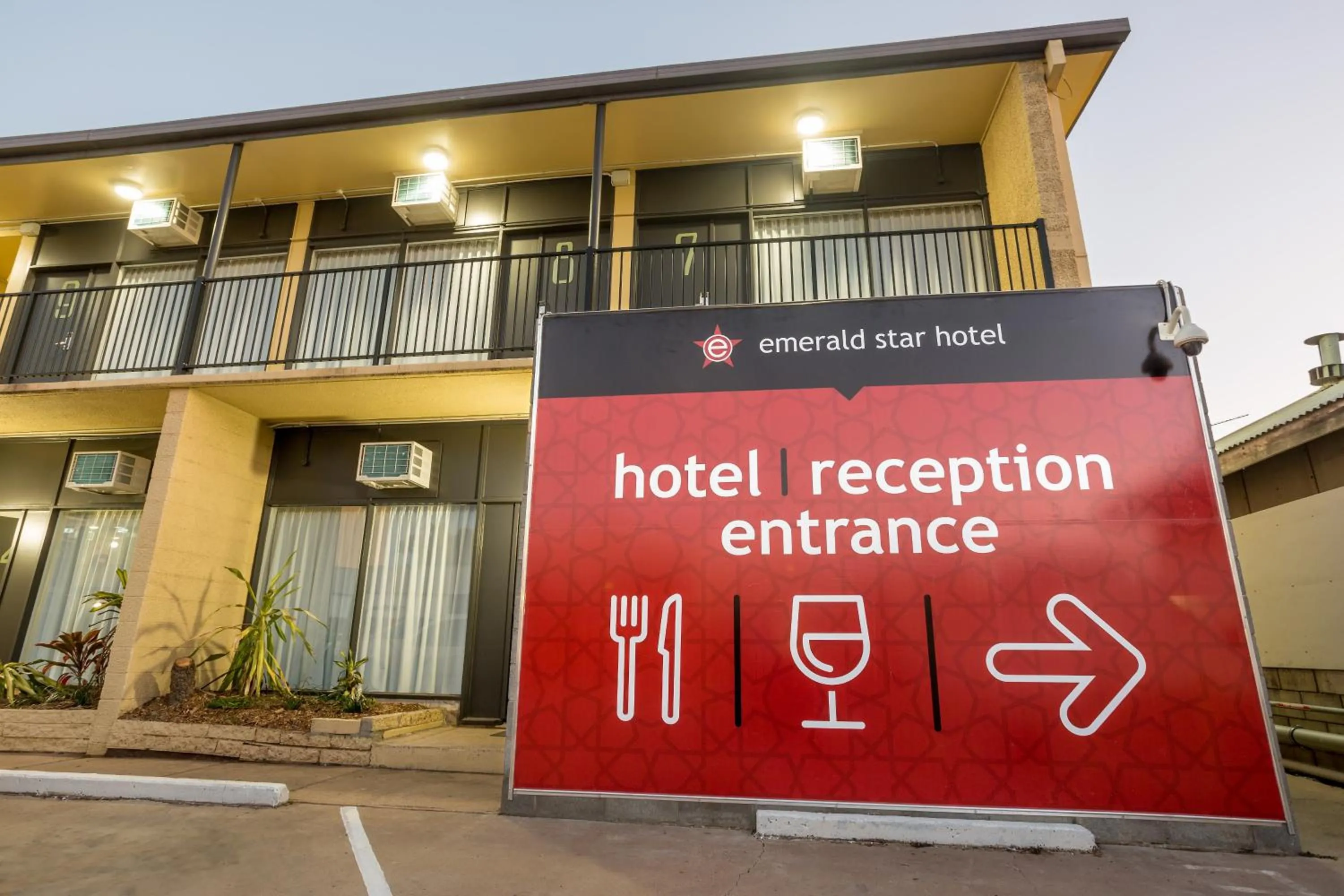 Facade/entrance in Nightcap at Emerald Star Hotel