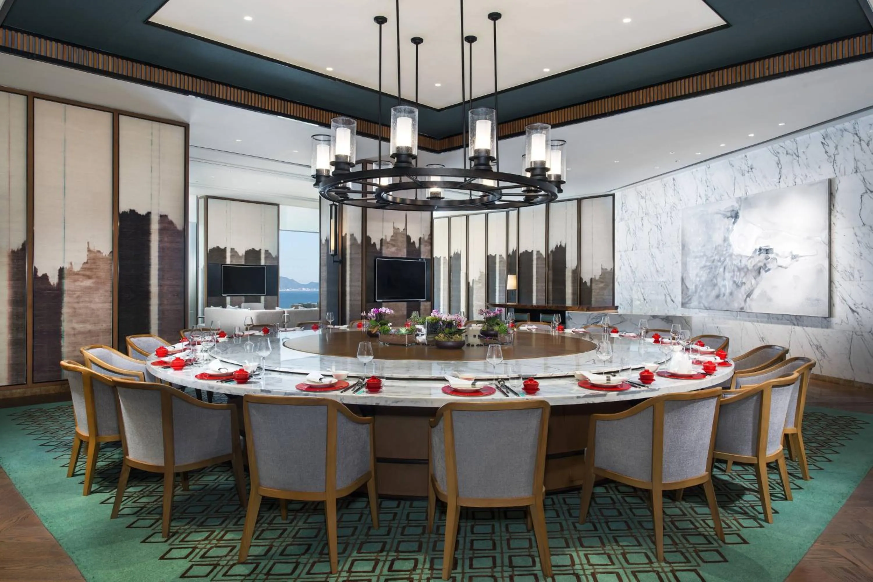 Restaurant/places to eat in Le Meridien Xiaojing Bay