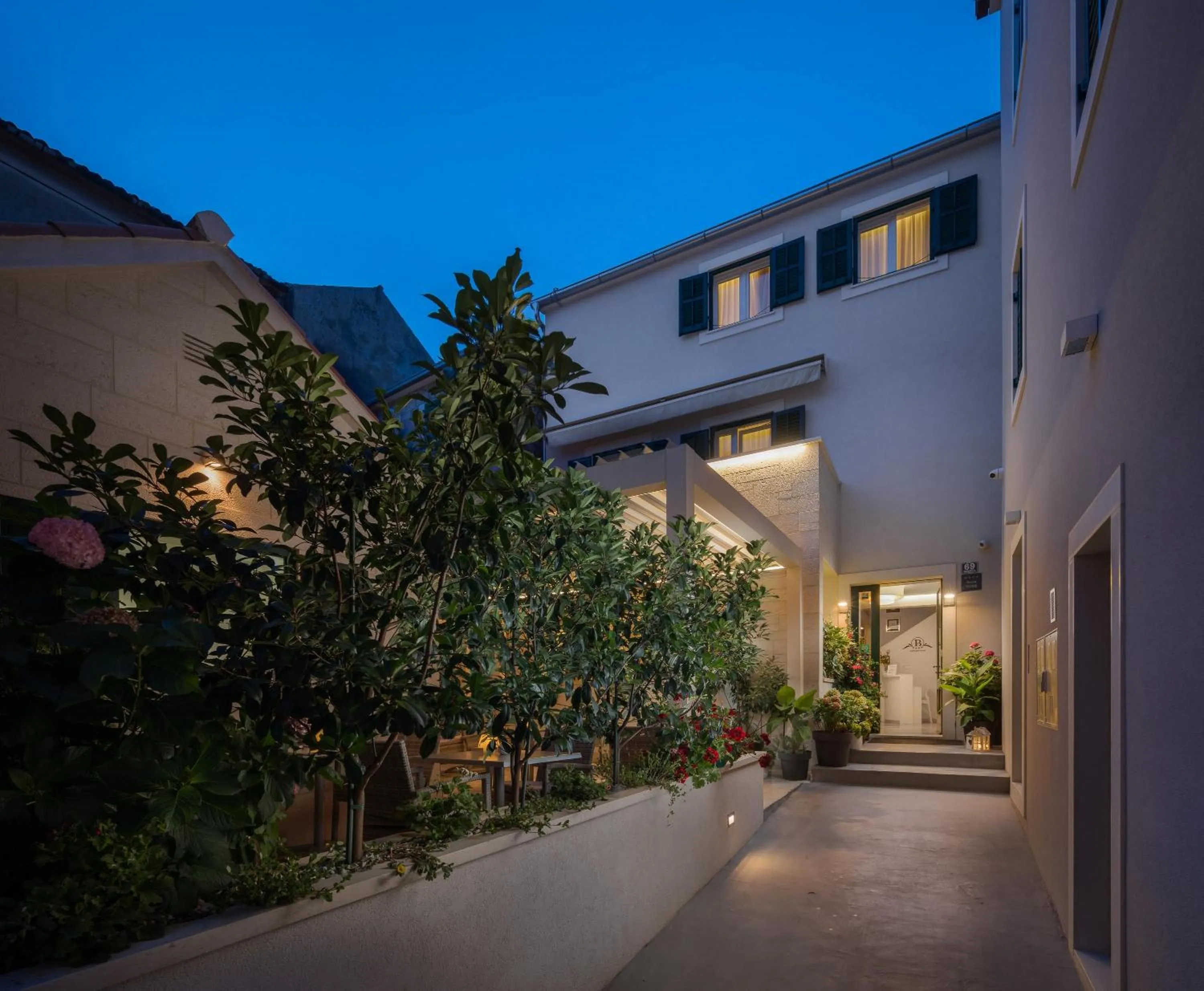 Property building in Balatura The Fine Bed&Breakfast Split