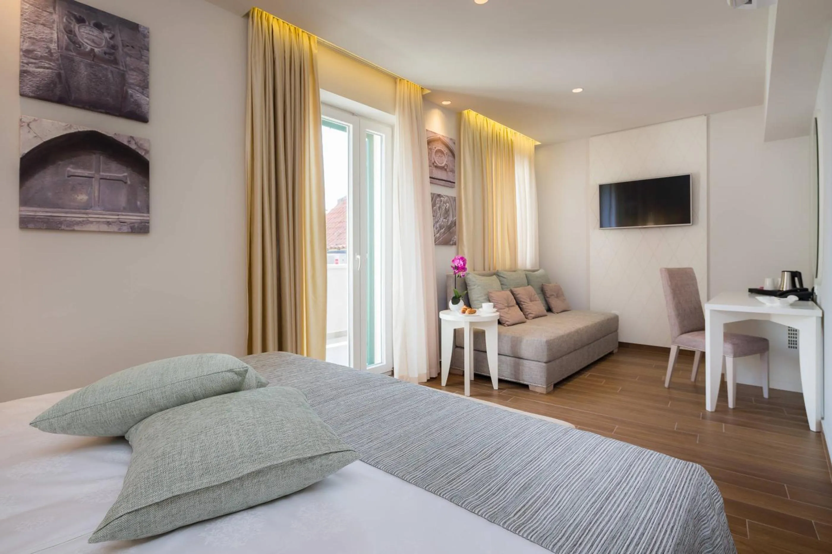 Photo of the whole room, Bed in Balatura The Fine Bed&Breakfast Split