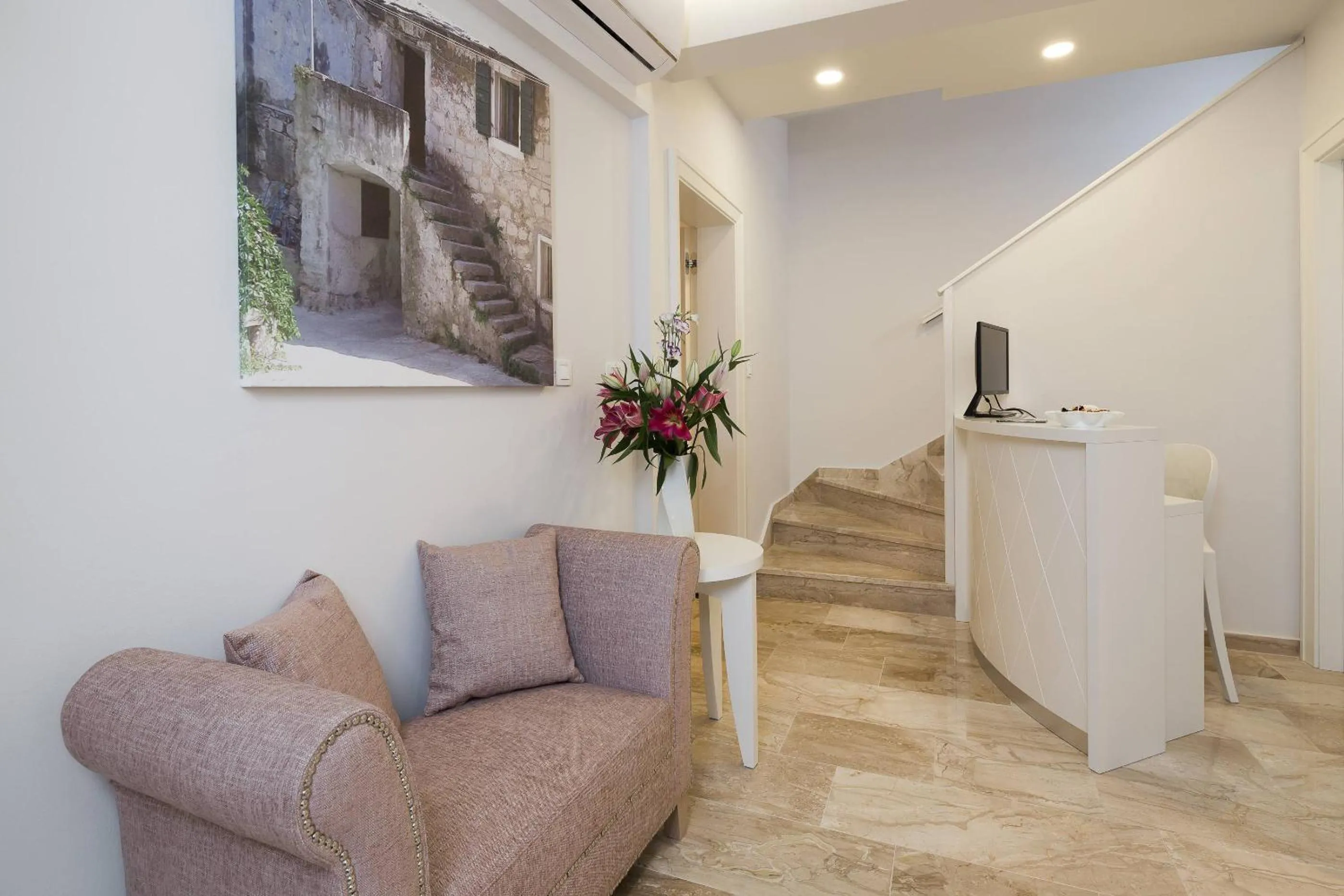 Lobby or reception in Balatura The Fine Bed&Breakfast Split