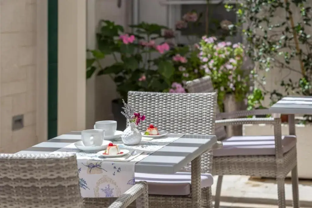 Standard Double or Twin Room in Balatura The Fine Bed&Breakfast Split Standard Double or Twin Room in Balatura The Fine Bed&Breakfast Split