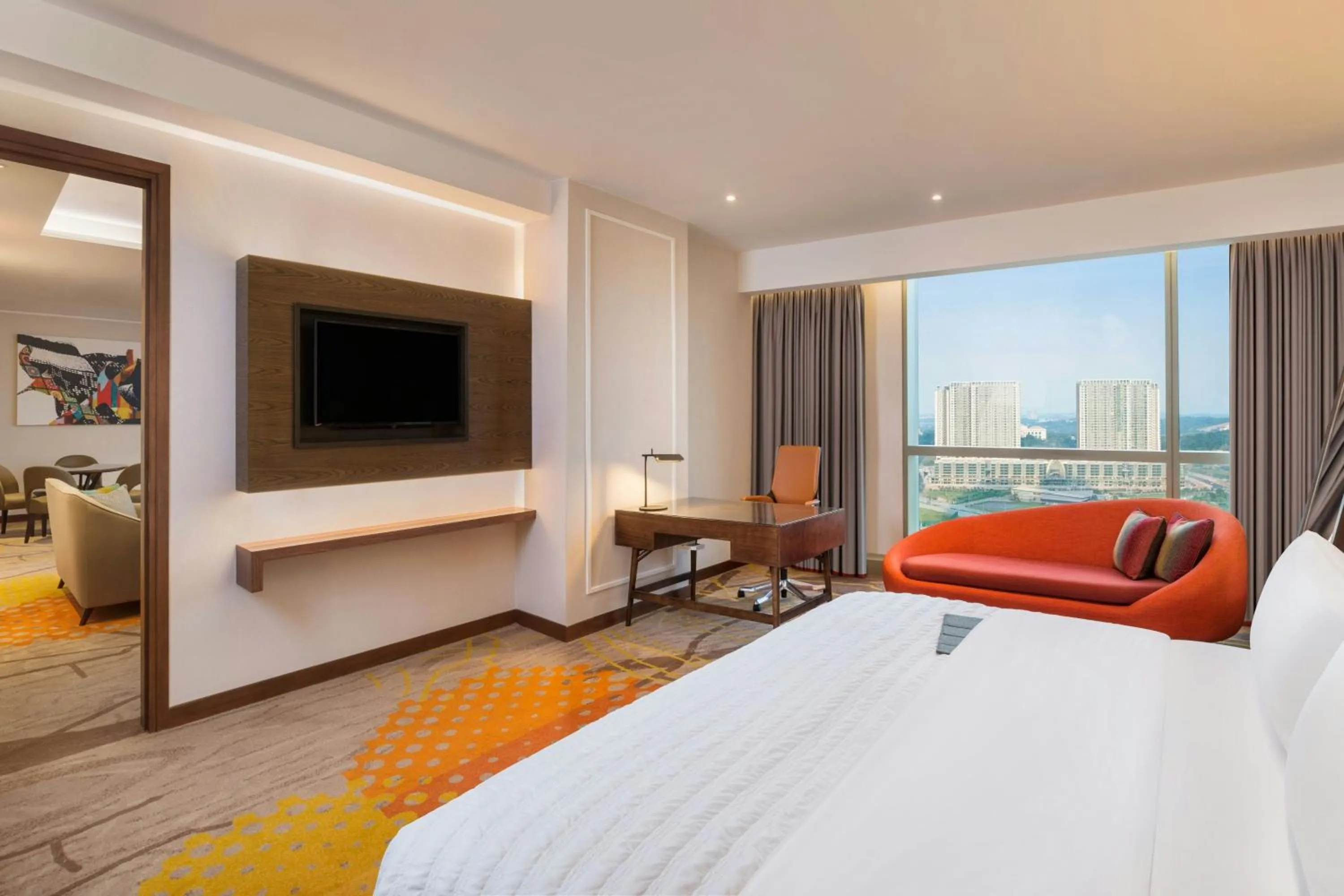 Photo of the whole room, Bed in Le Meridien Putrajaya