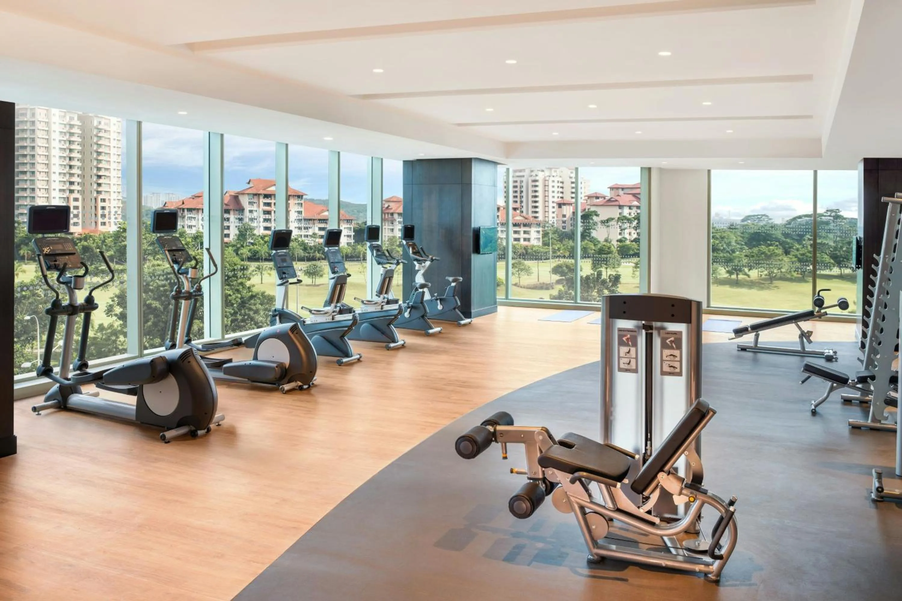 Fitness centre/facilities in Le Meridien Putrajaya