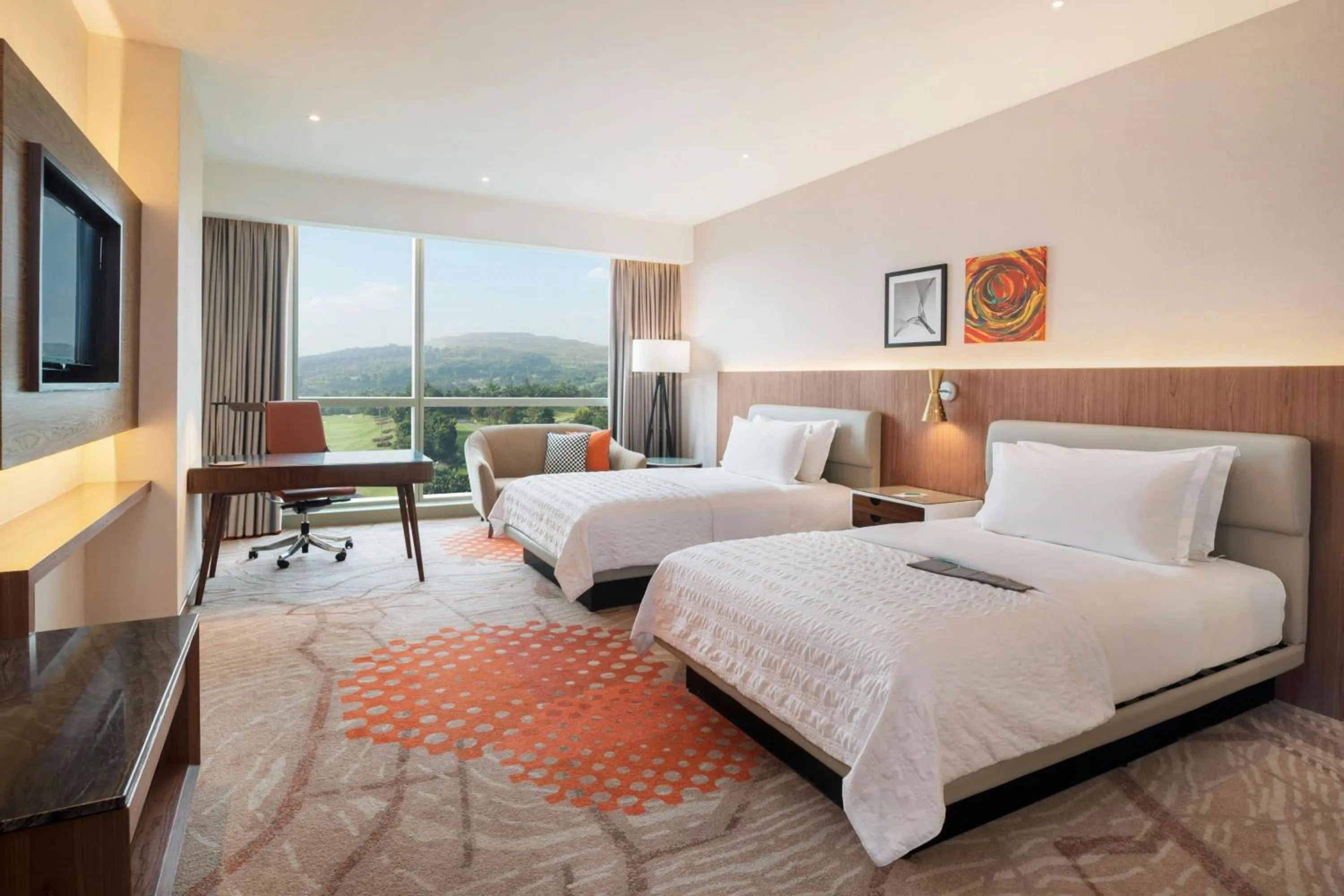 Photo of the whole room, Bed in Le Meridien Putrajaya