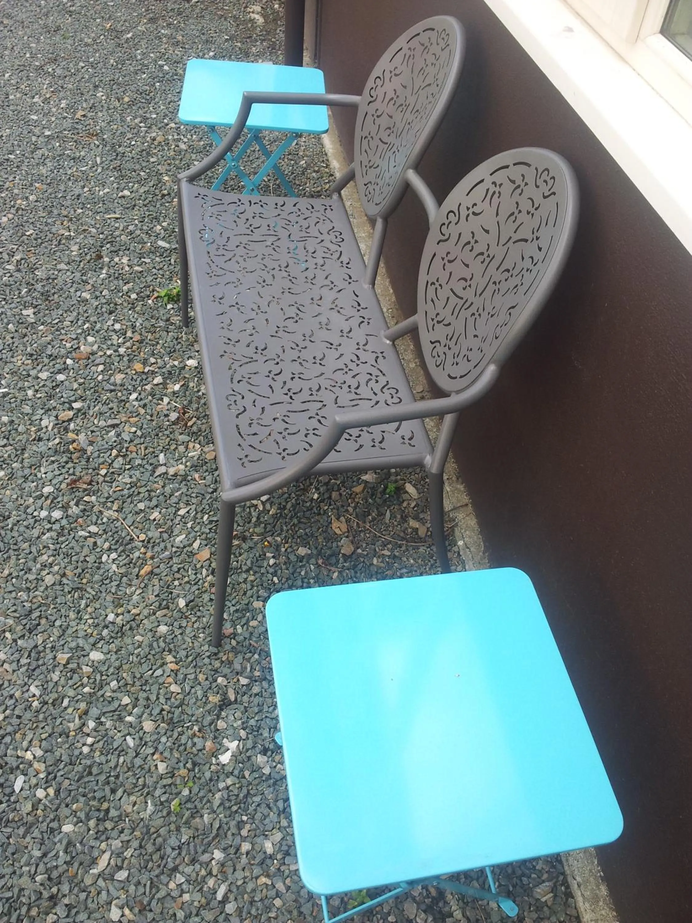 Patio in Hôtel Au Pavillon du Frêne