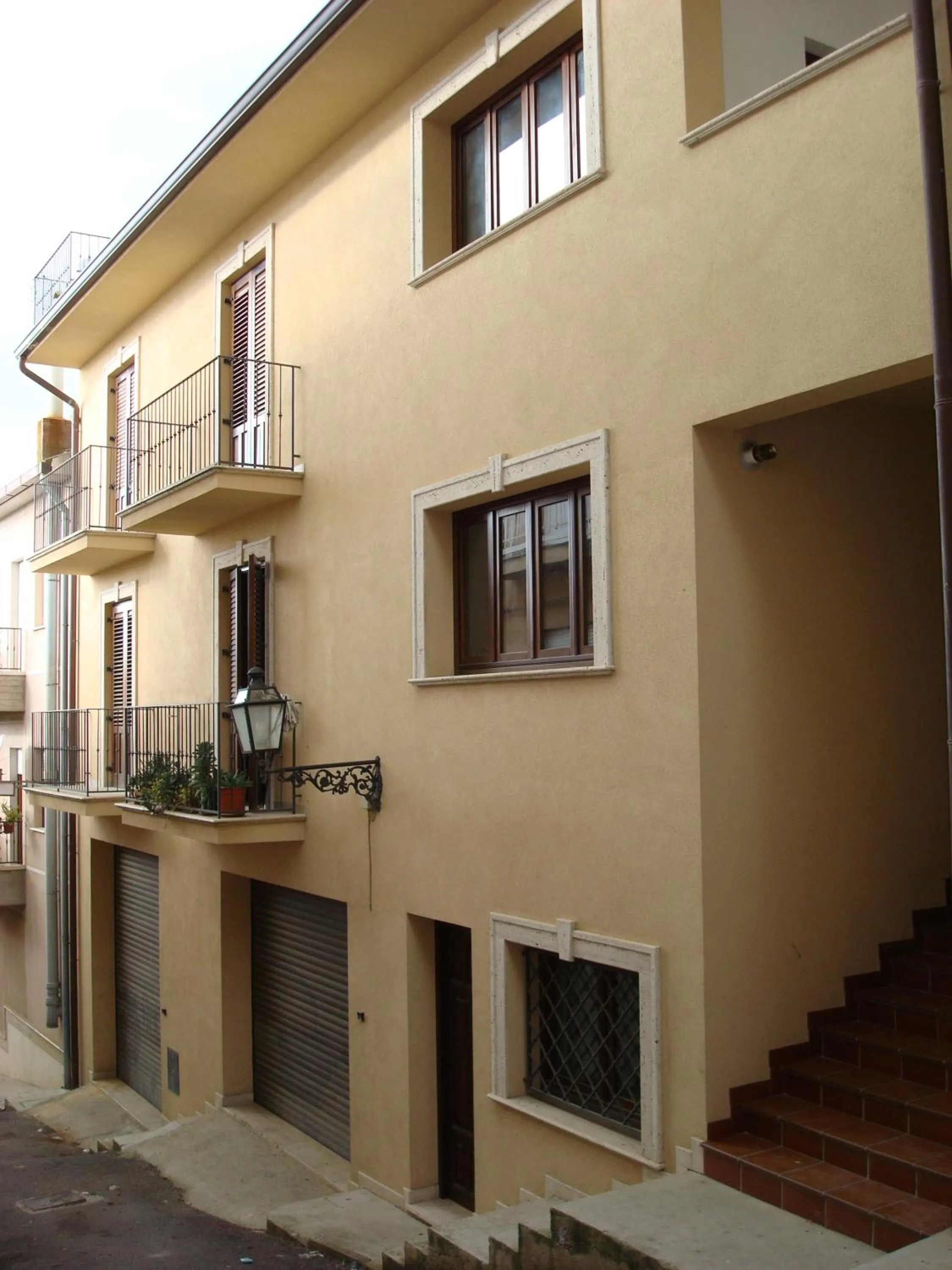 Facade/entrance in Terre Di Gratia