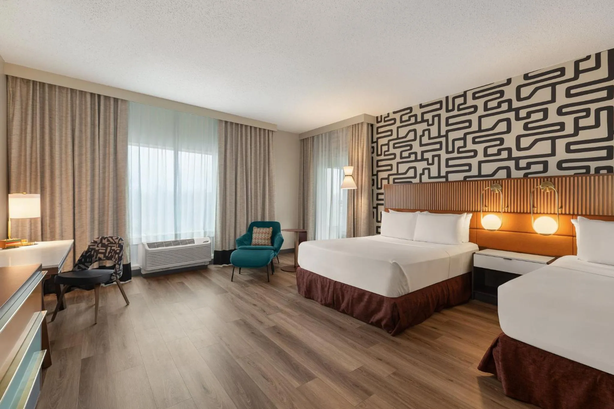 Photo of the whole room, Bed in Hotel Indigo Columbus Architectural Center by IHG