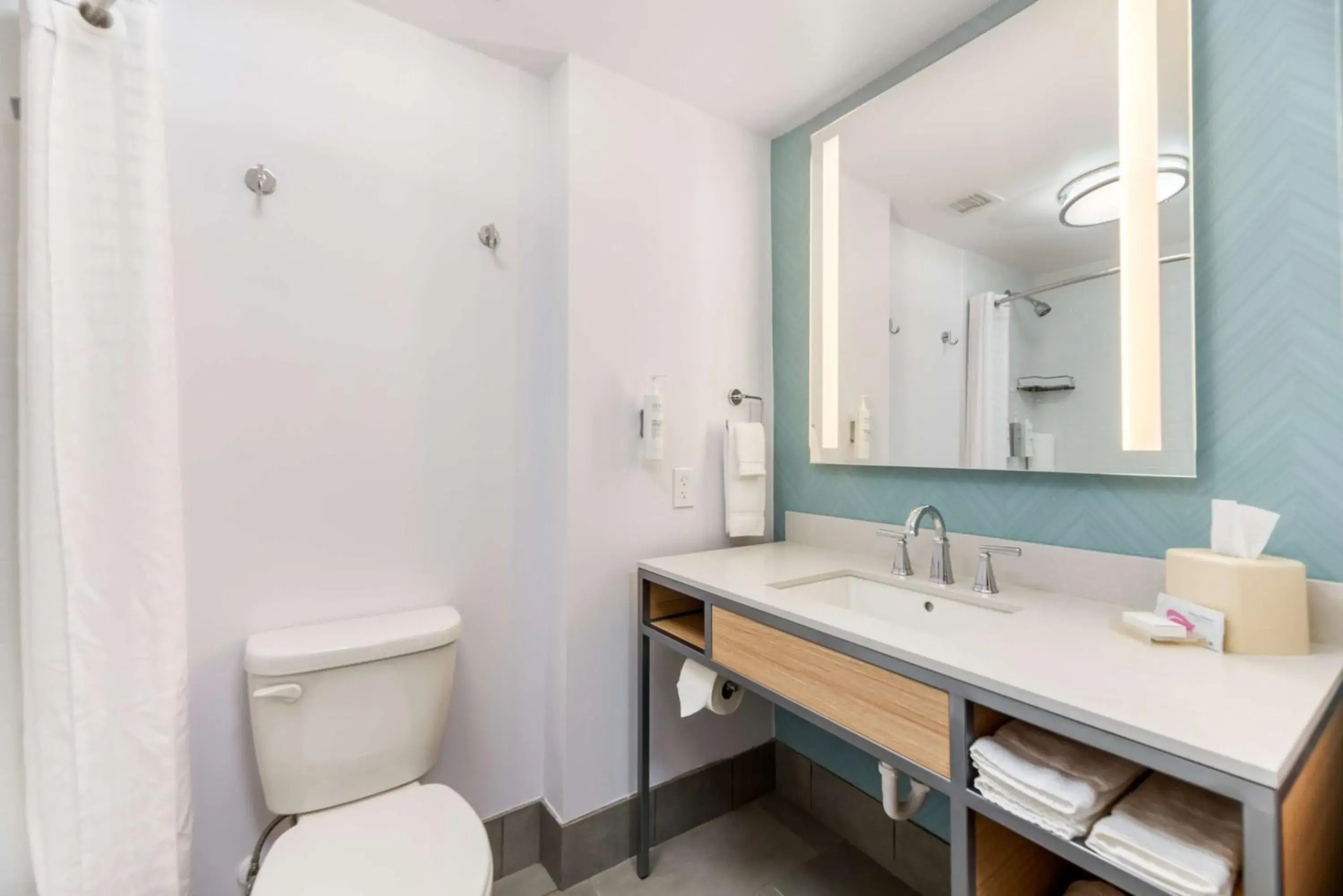 Double Queen Room with Side Ocean View in Hilton Garden Inn Outer Banks/Kitty Hawk Double Queen Room with Side Ocean View in Hilton Garden Inn Outer Banks/Kitty Hawk