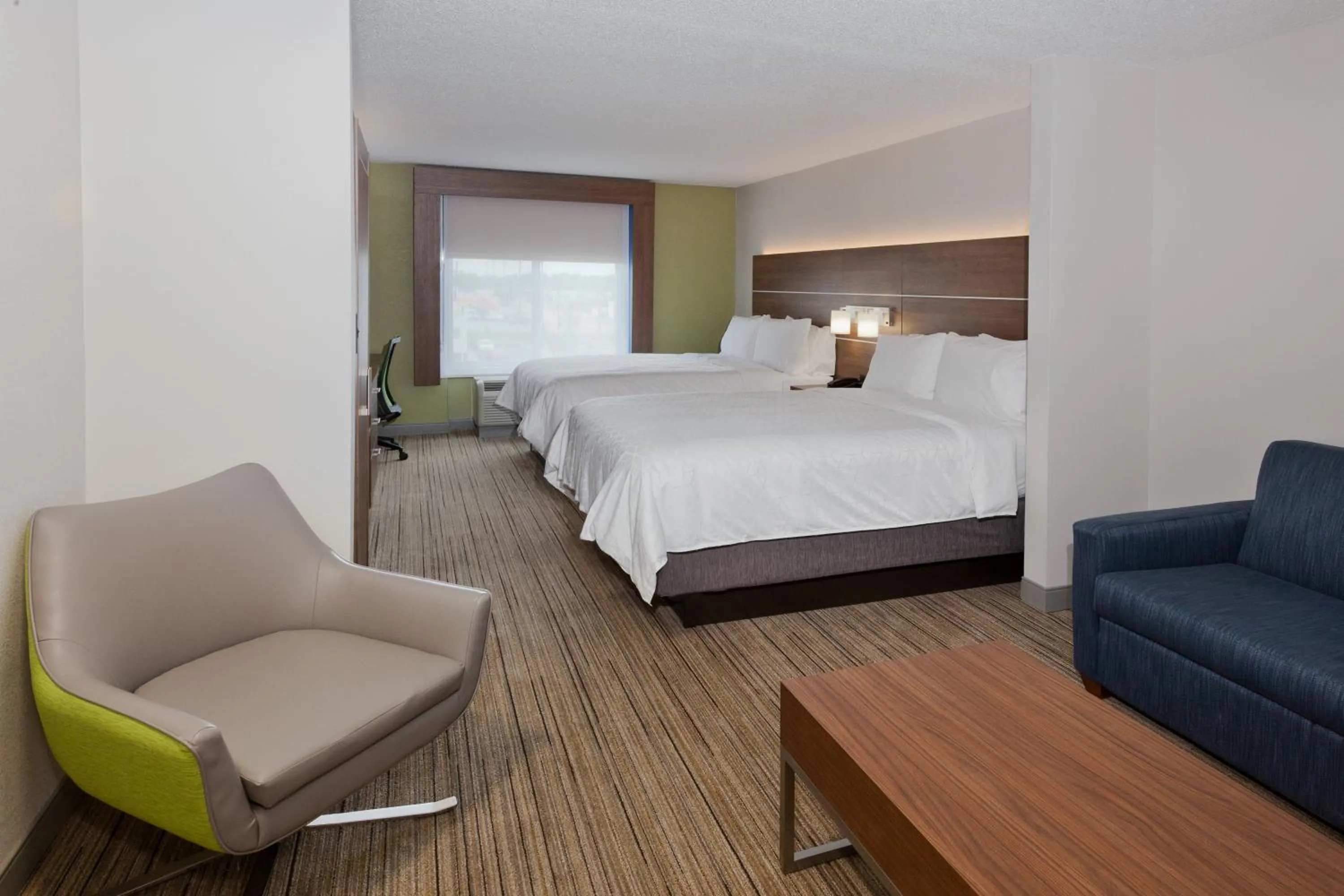 Bedroom, Bed in Holiday Inn Express Hotel & Suites Dothan North by IHG