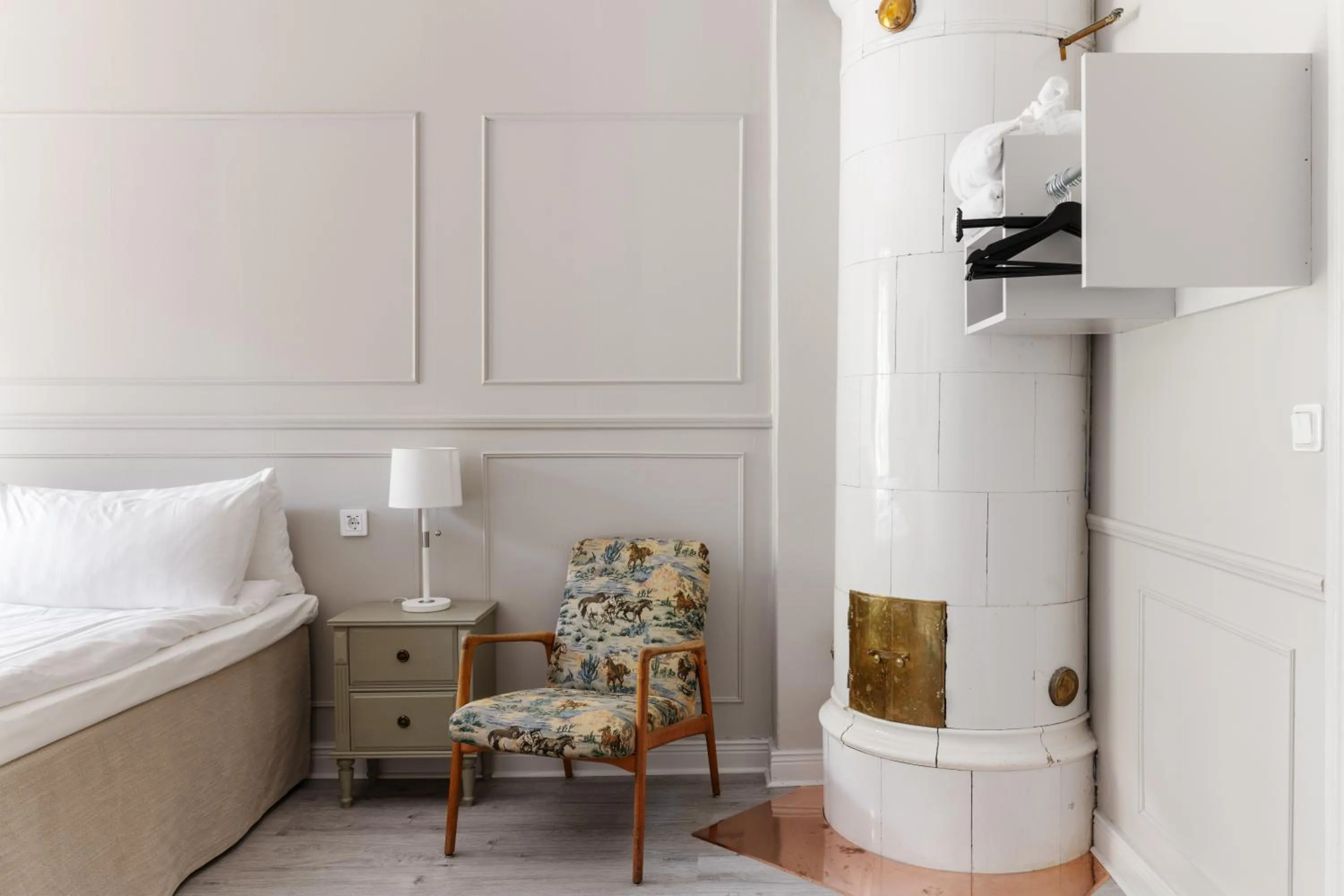 Bedroom, Bed in Gimo Herrgård