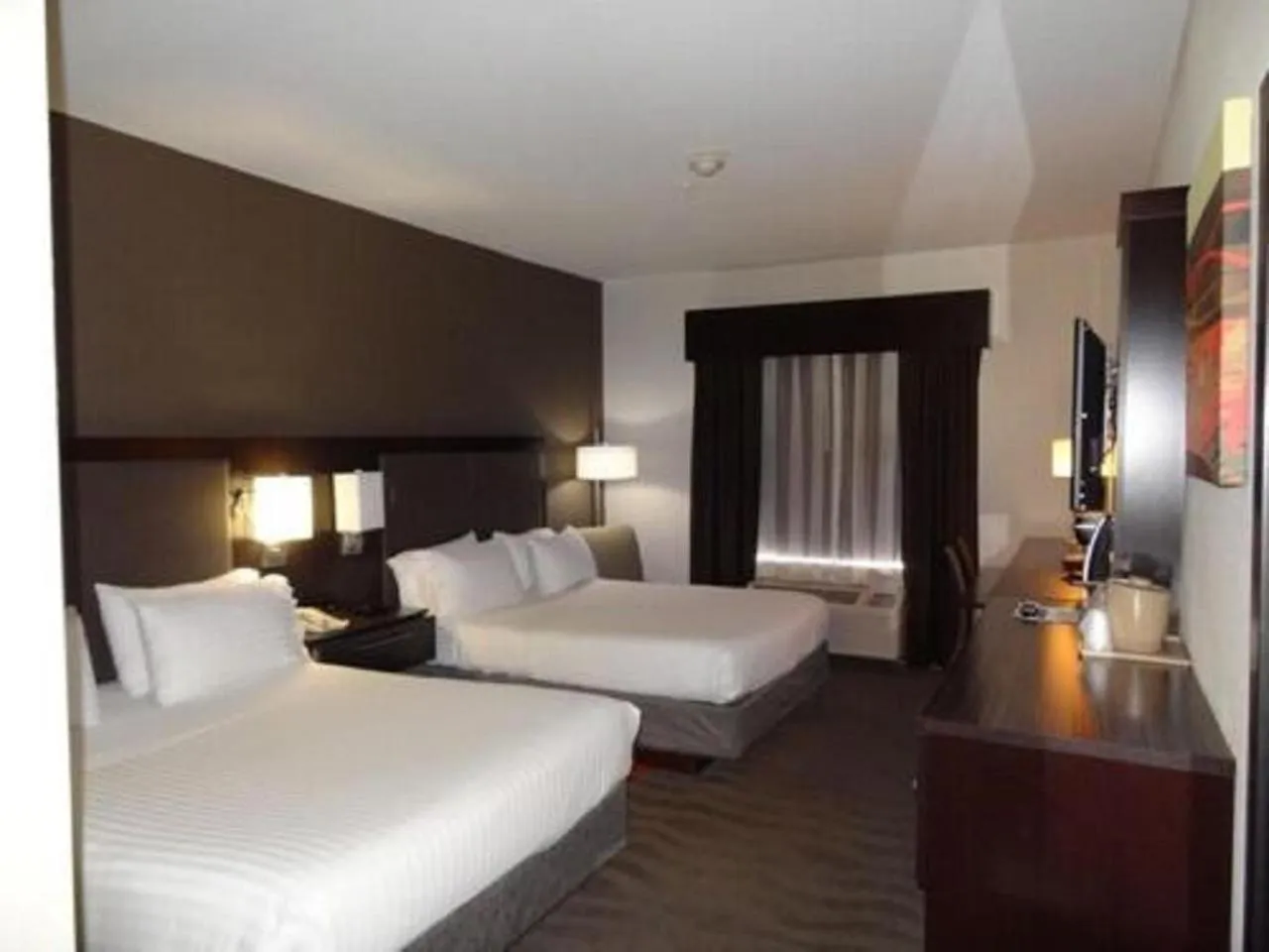 Bedroom, Bed in Holiday Inn Express Hotel & Suites Columbus Southeast Groveport by IHG