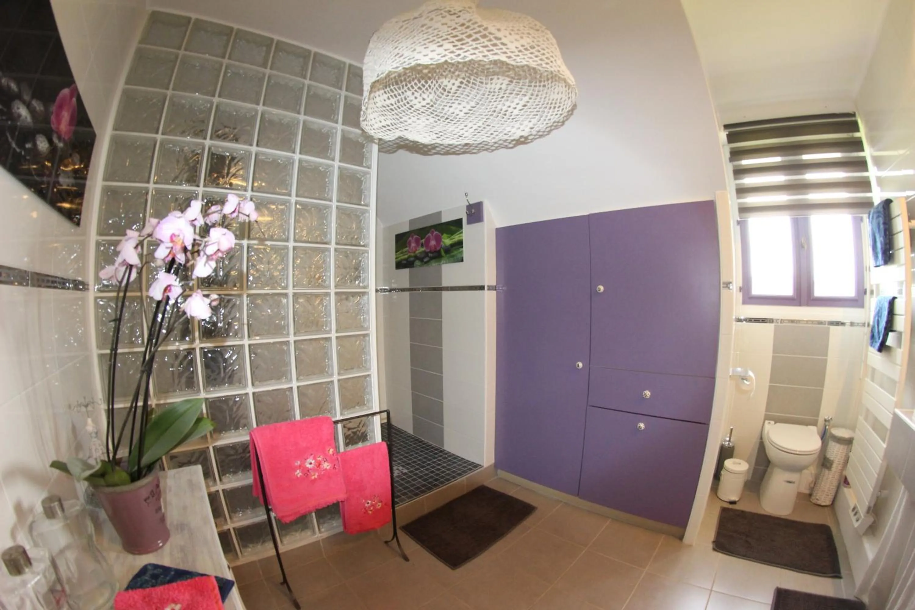 Bathroom in La maison de l'Odet