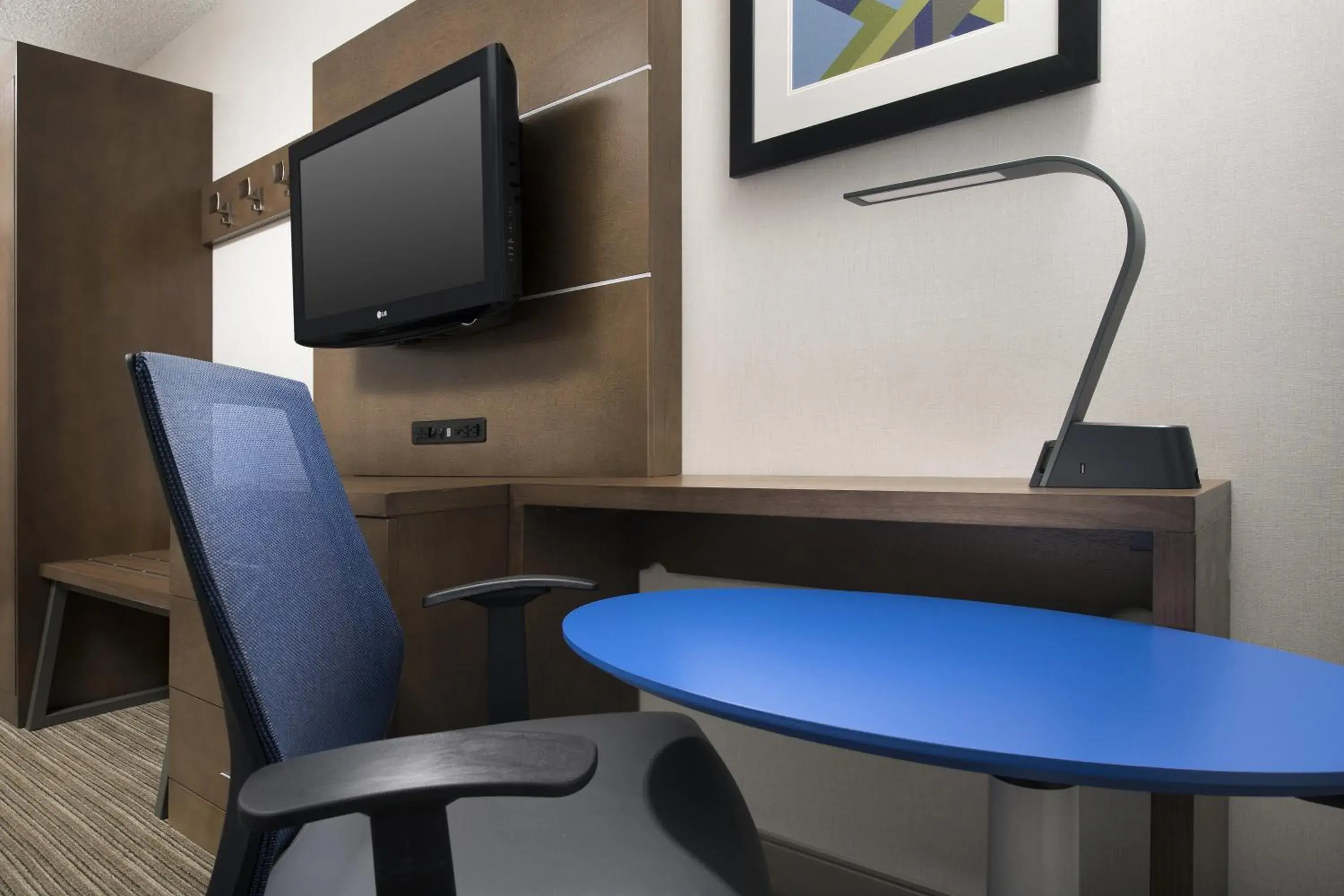 Double Room with Two Double Beds - Hearing Accessible/Non-Smoking in Holiday Inn Express Andover North - Lawrence by IHG Double Room with Two Double Beds - Hearing Accessible/Non-Smoking in Holiday Inn Express Andover North - Lawrence by IHG
