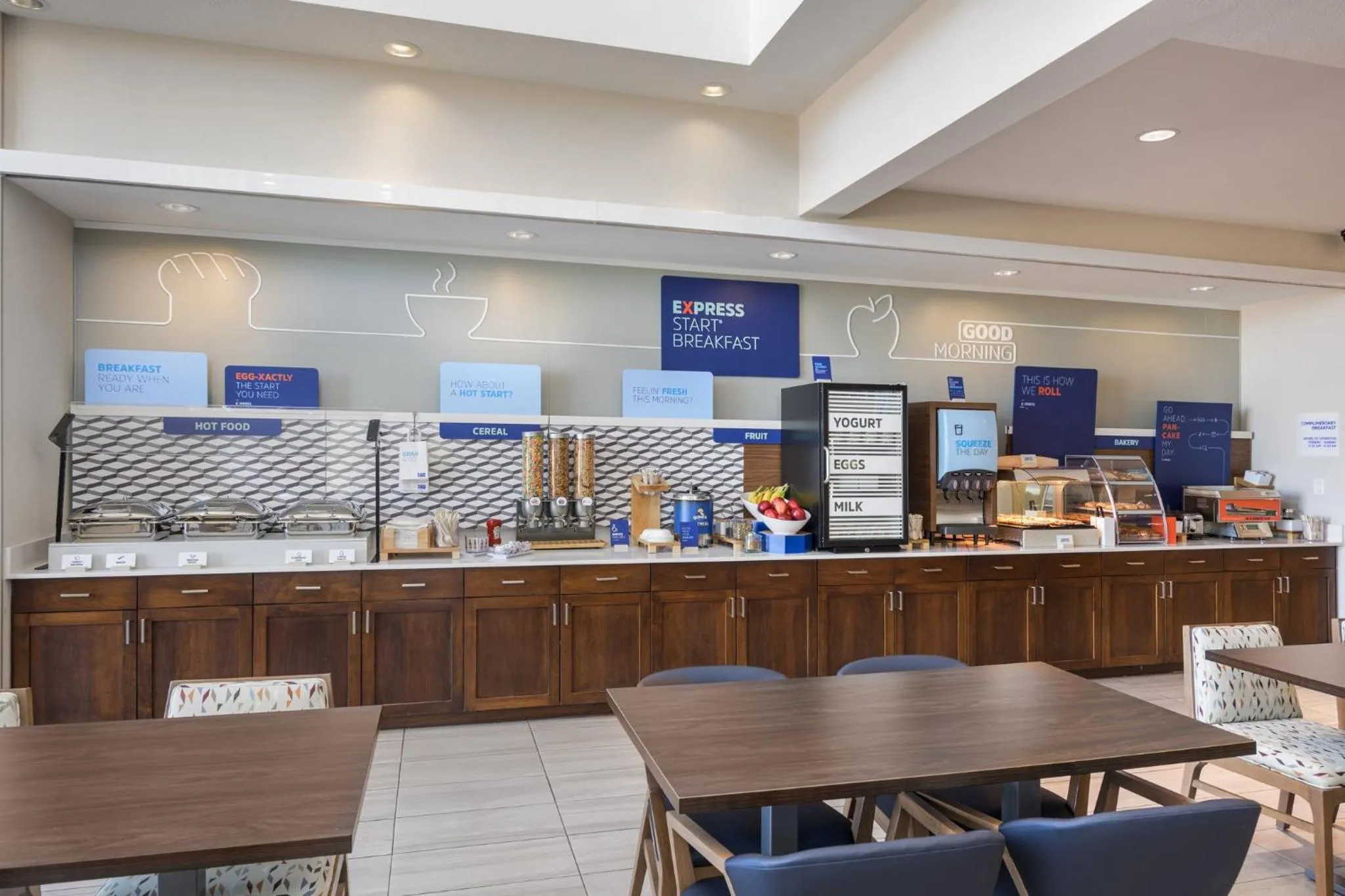 Breakfast in Holiday Inn Express Belgrade-Bozeman Area by IHG