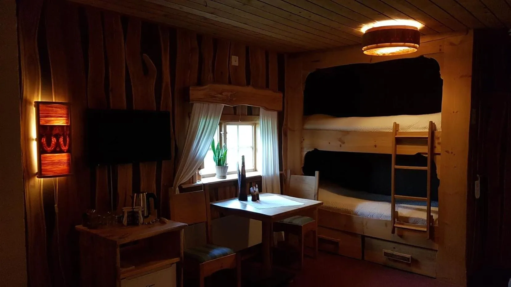 Bed in STF Hotel & Hostel Persåsen