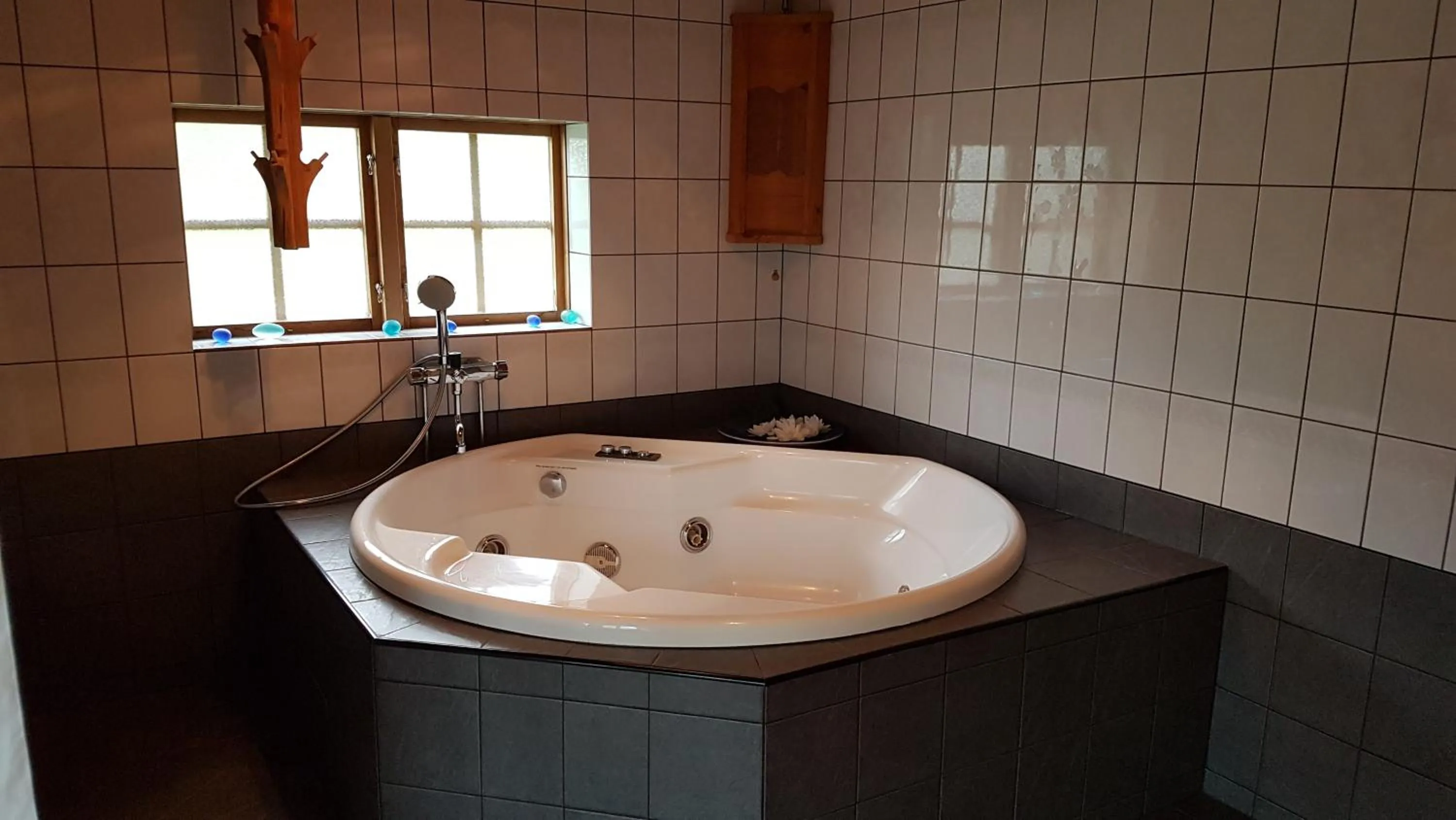 Hot Tub in STF Hotel & Hostel Persåsen