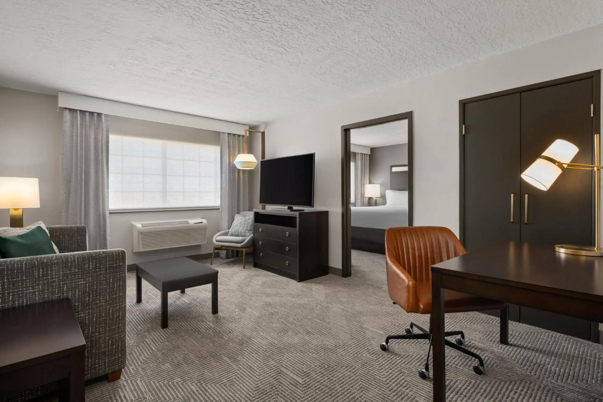 Photo of the whole room in Holiday Inn & Suites Albuquerque Airport by IHG