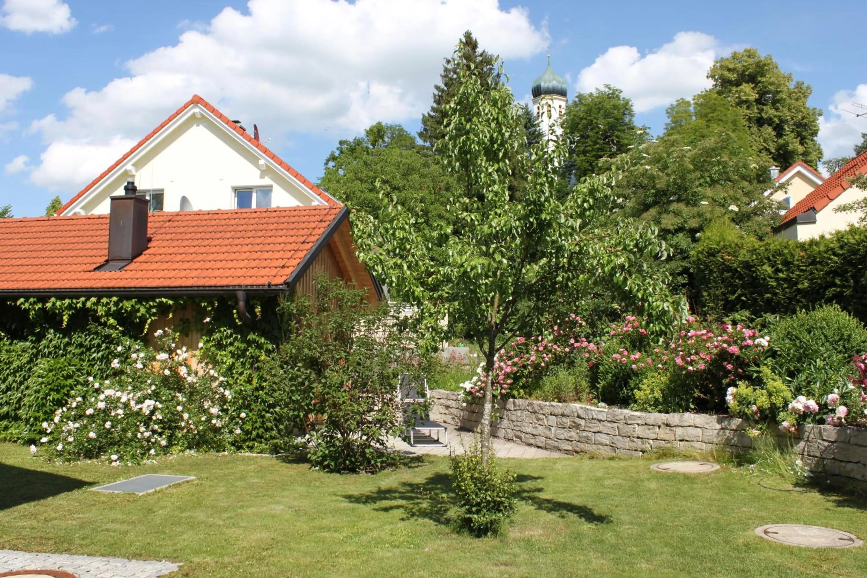 Garden in Romantik Hotel Chalet am Kiental
