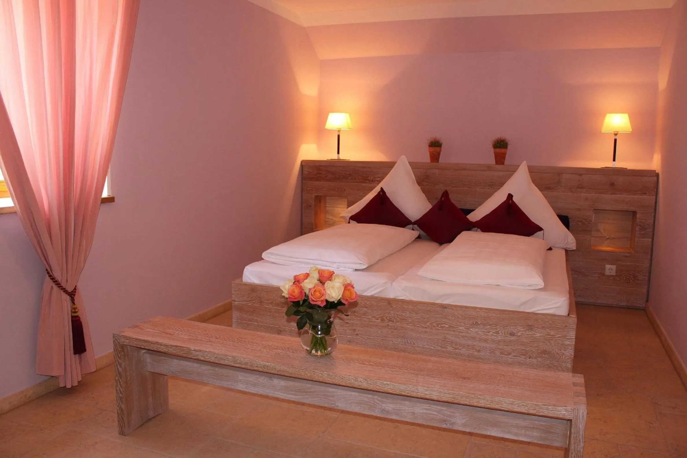 Photo of the whole room, Bed in Romantik Hotel Chalet am Kiental