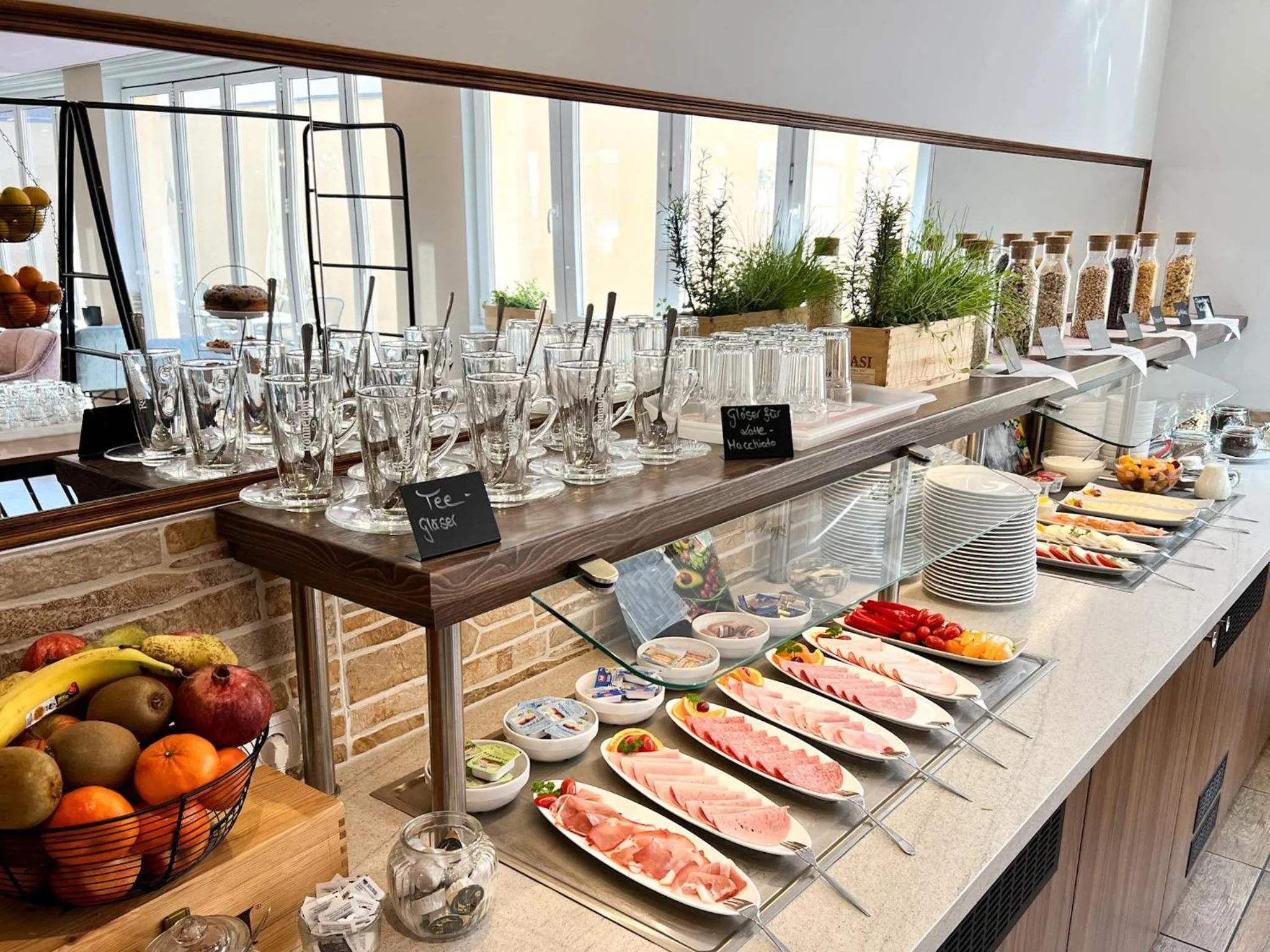 Breakfast in stadthotel miya