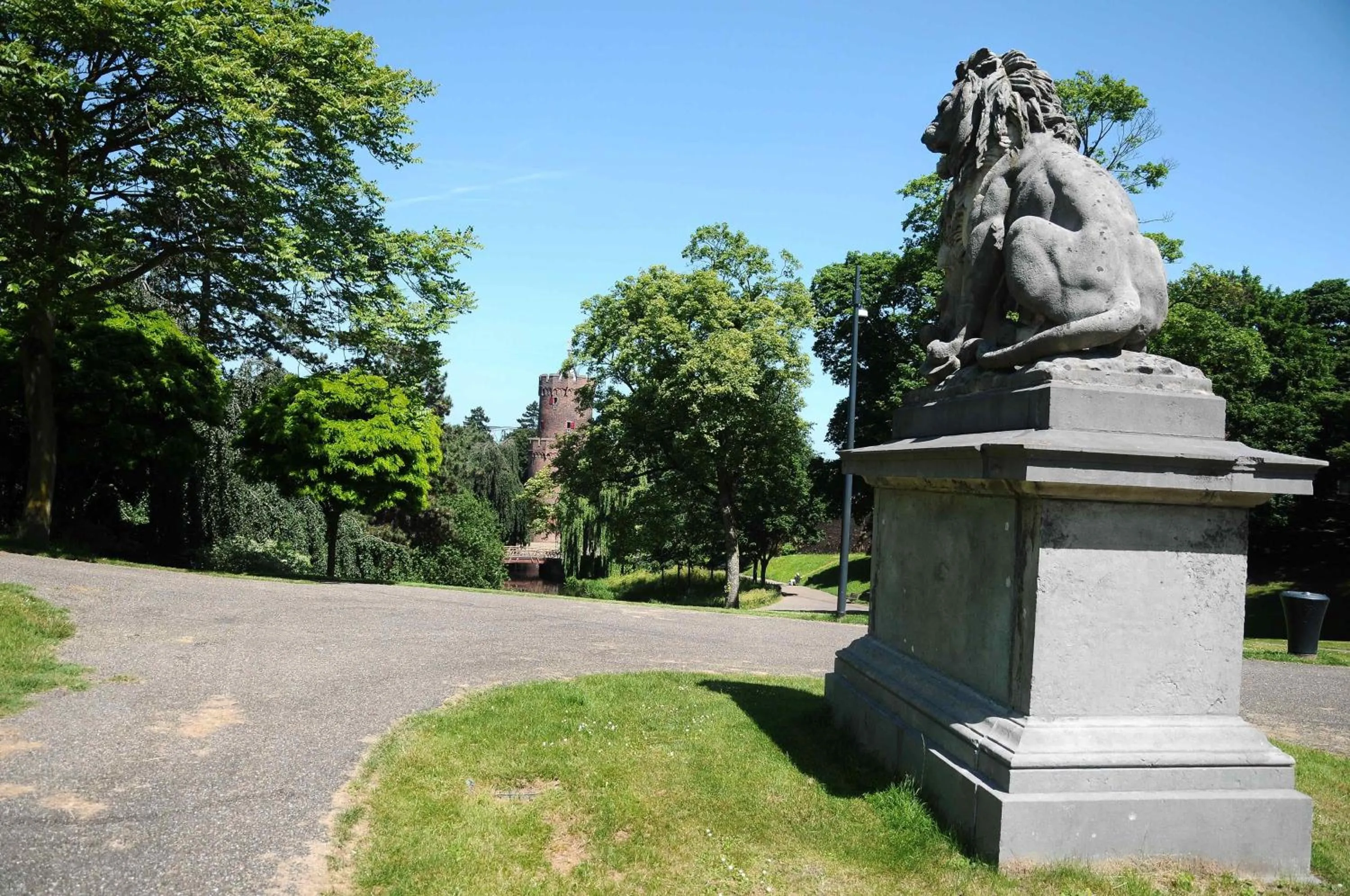 On site in De Gulden Waagen