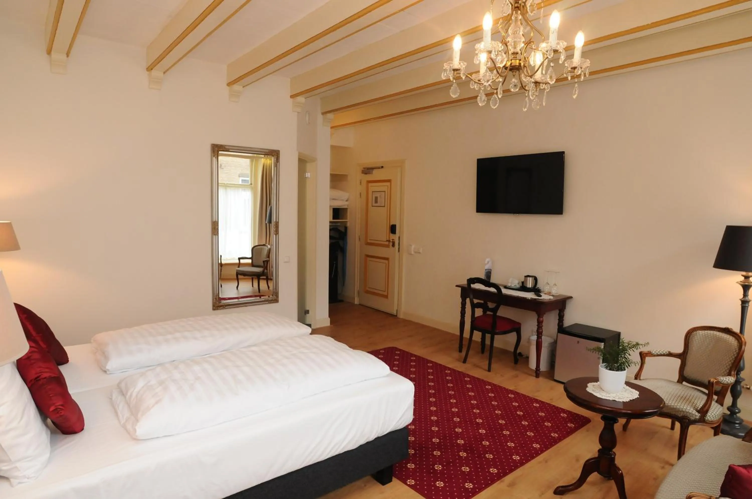 Coffee/tea facilities, Bed in De Gulden Waagen