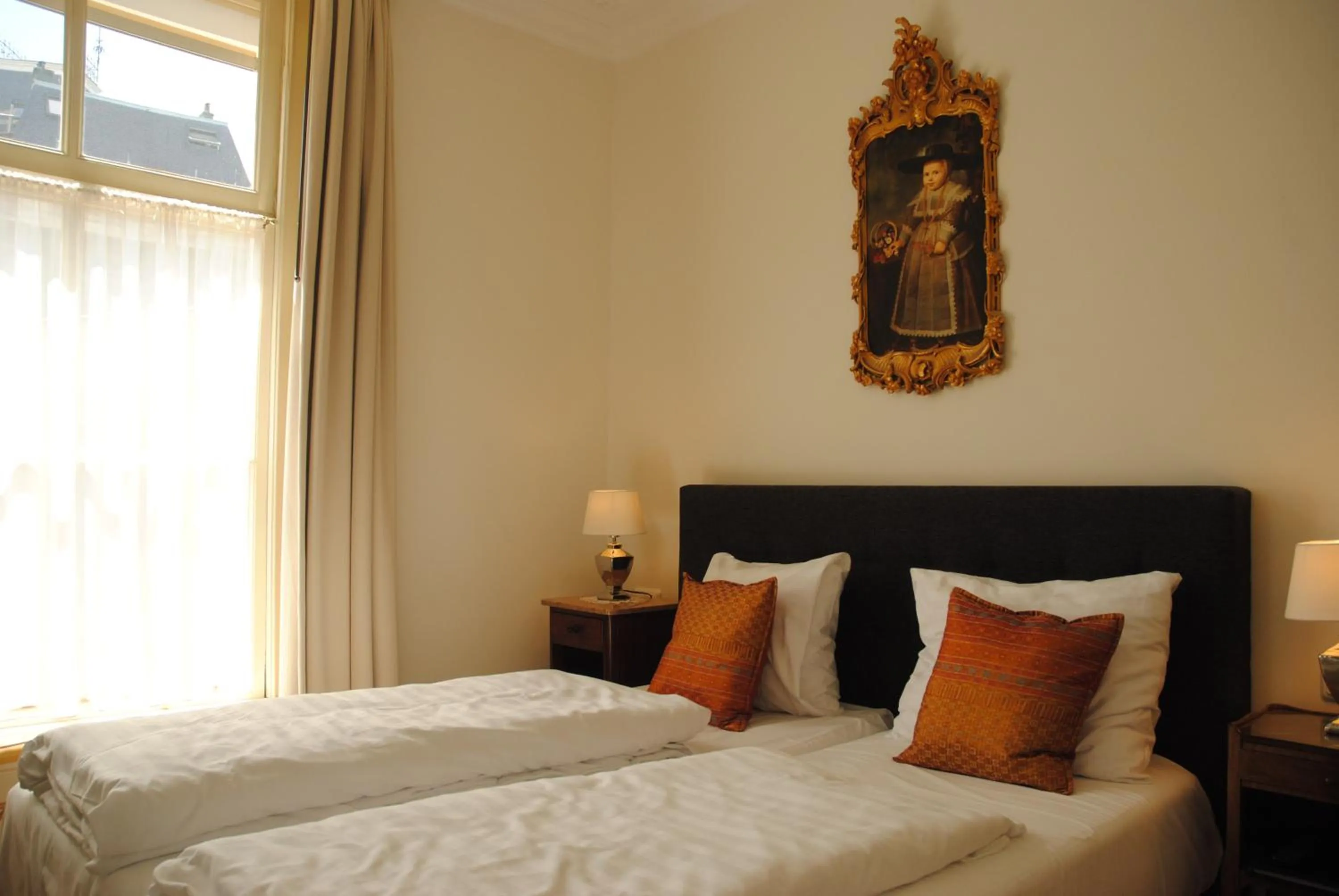 Bed in De Gulden Waagen