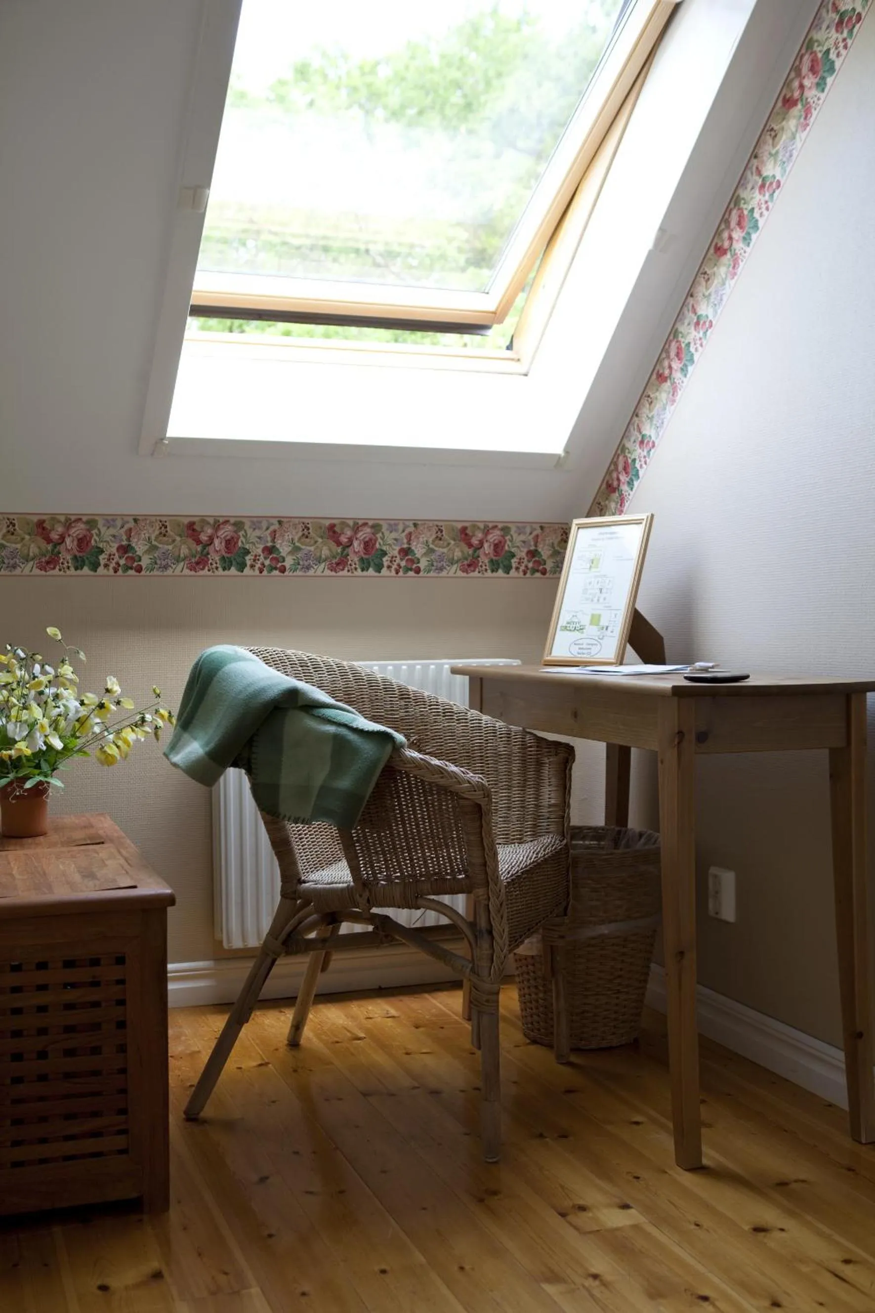 Seating area in Stegeborg Trädgårdshotell