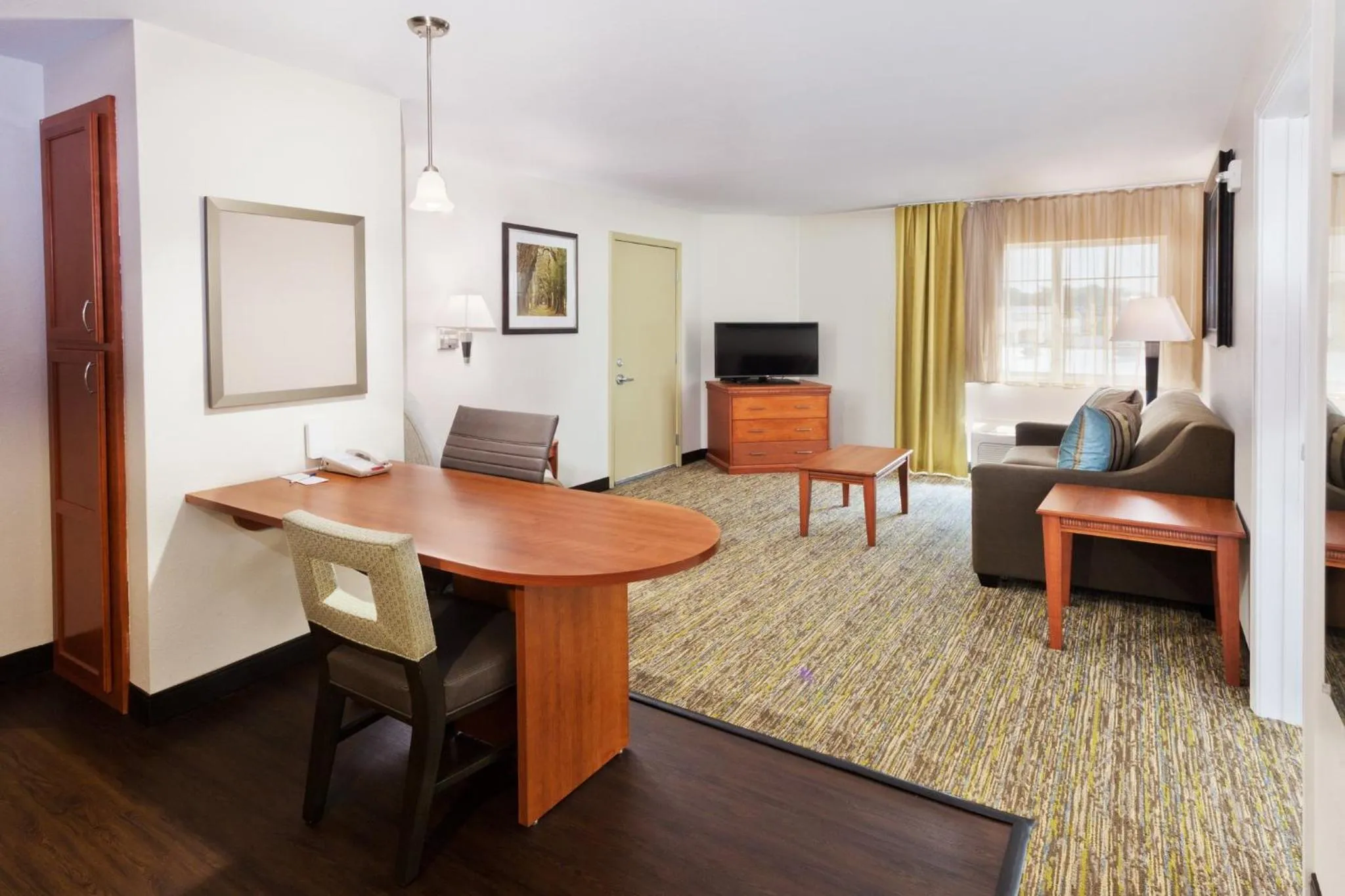 Photo of the whole room in Candlewood Suites Eastchase Park by IHG