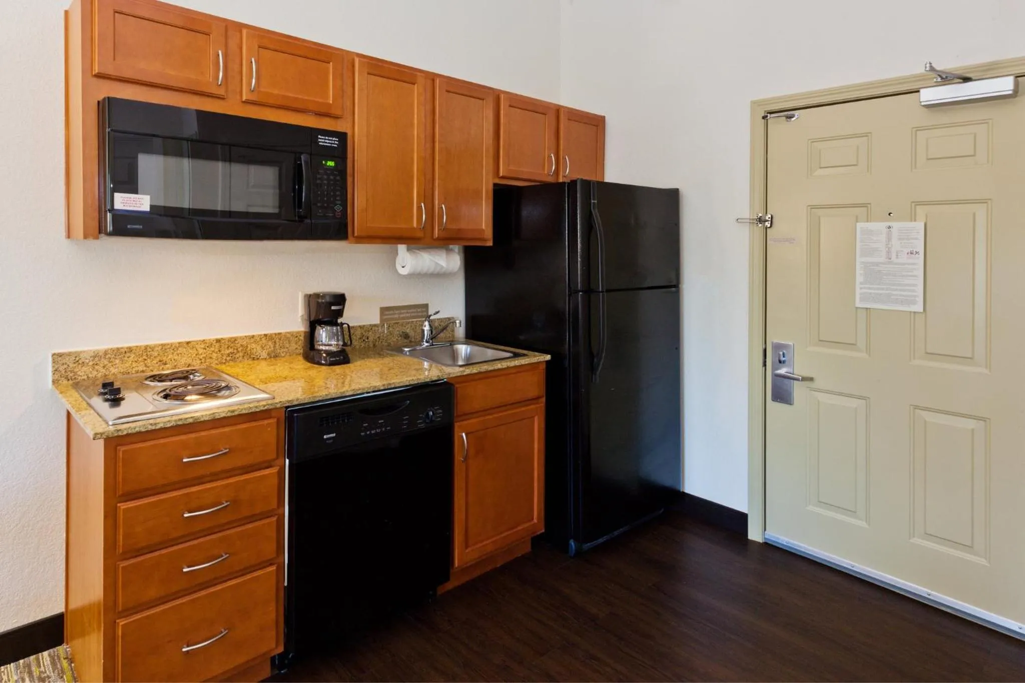 Photo of the whole room in Candlewood Suites Eastchase Park by IHG