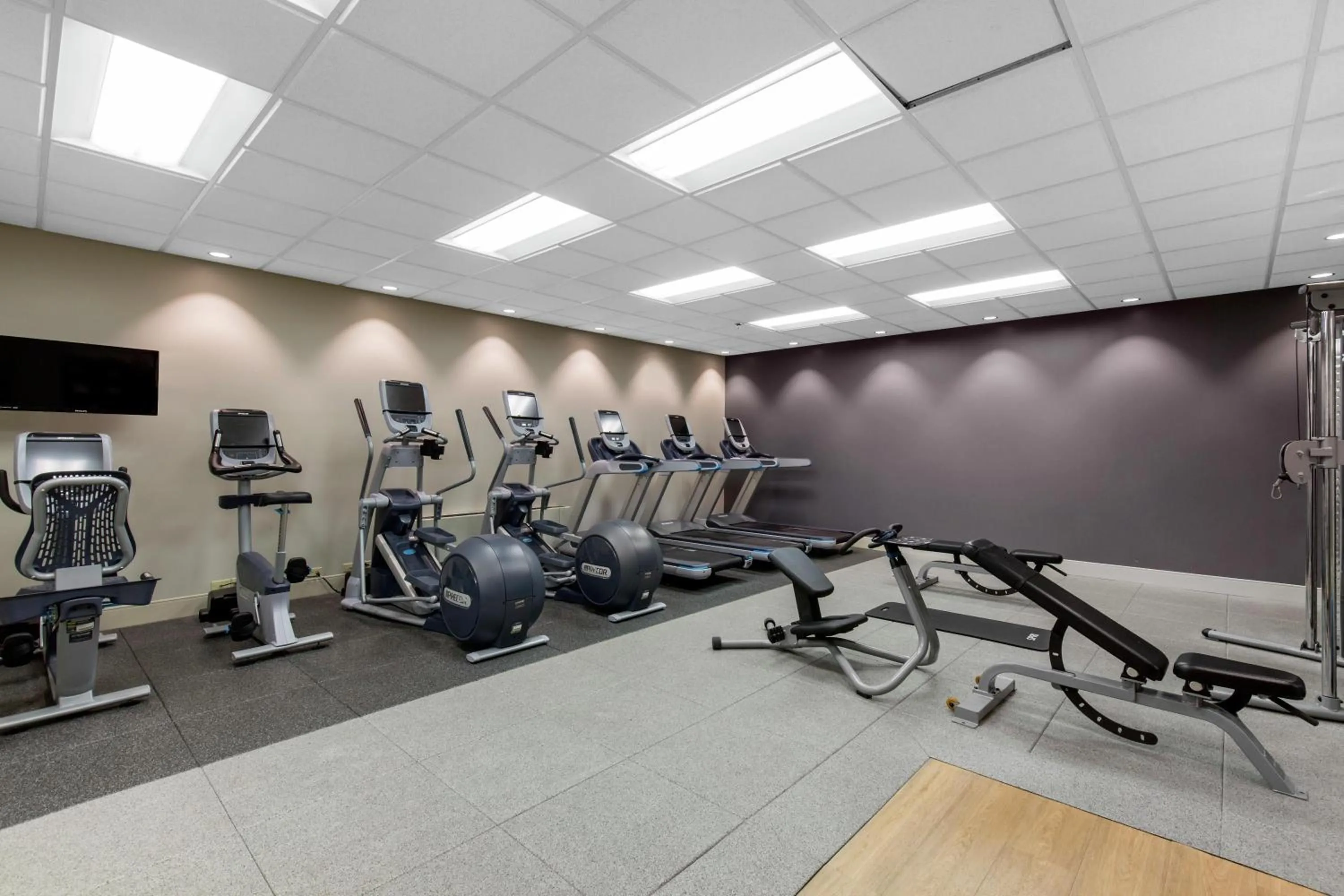Fitness centre/facilities in DoubleTree by Hilton Downtown Wilmington - Legal District