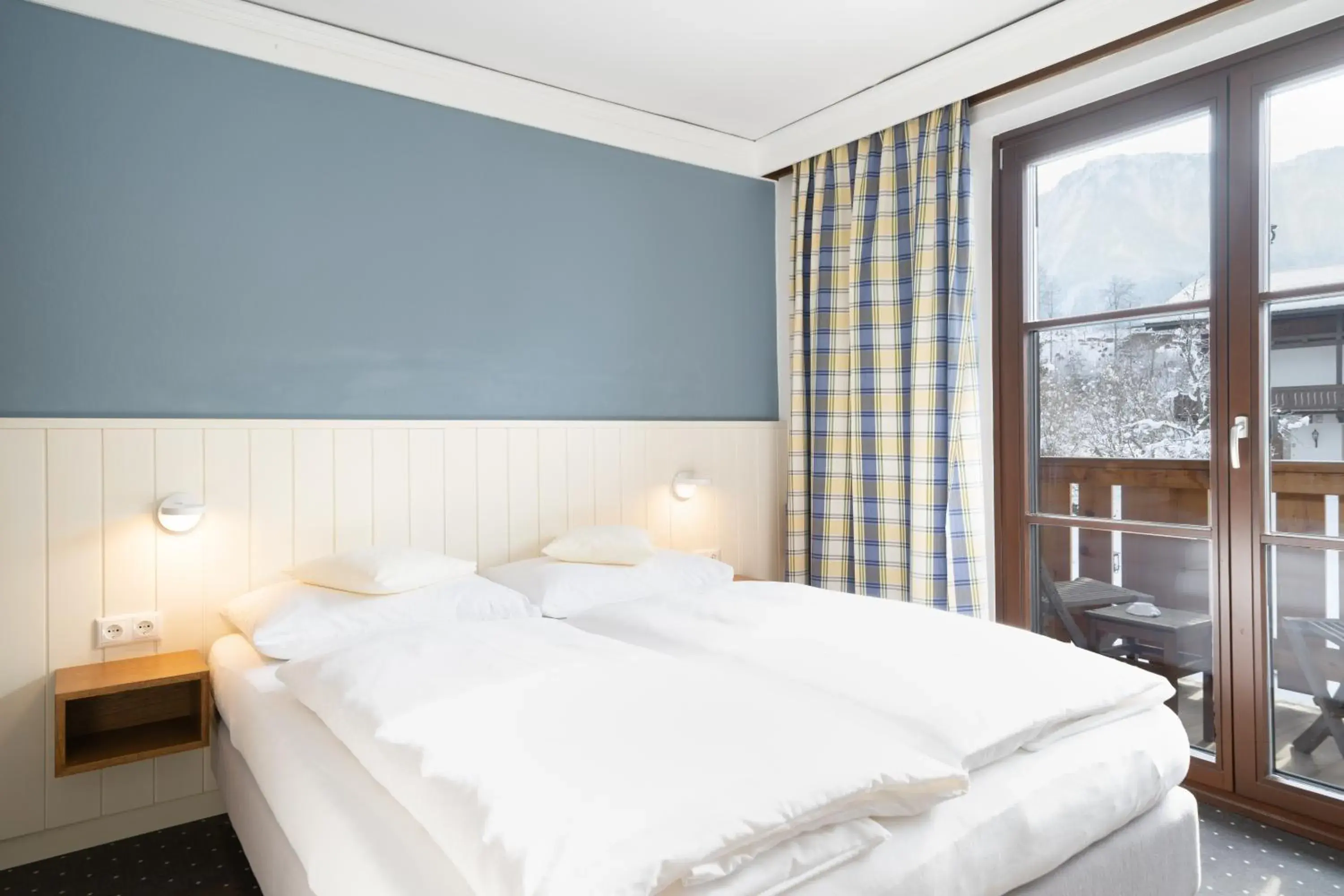 Small Double Room in Hotel zur Post Small Double Room in Hotel zur Post