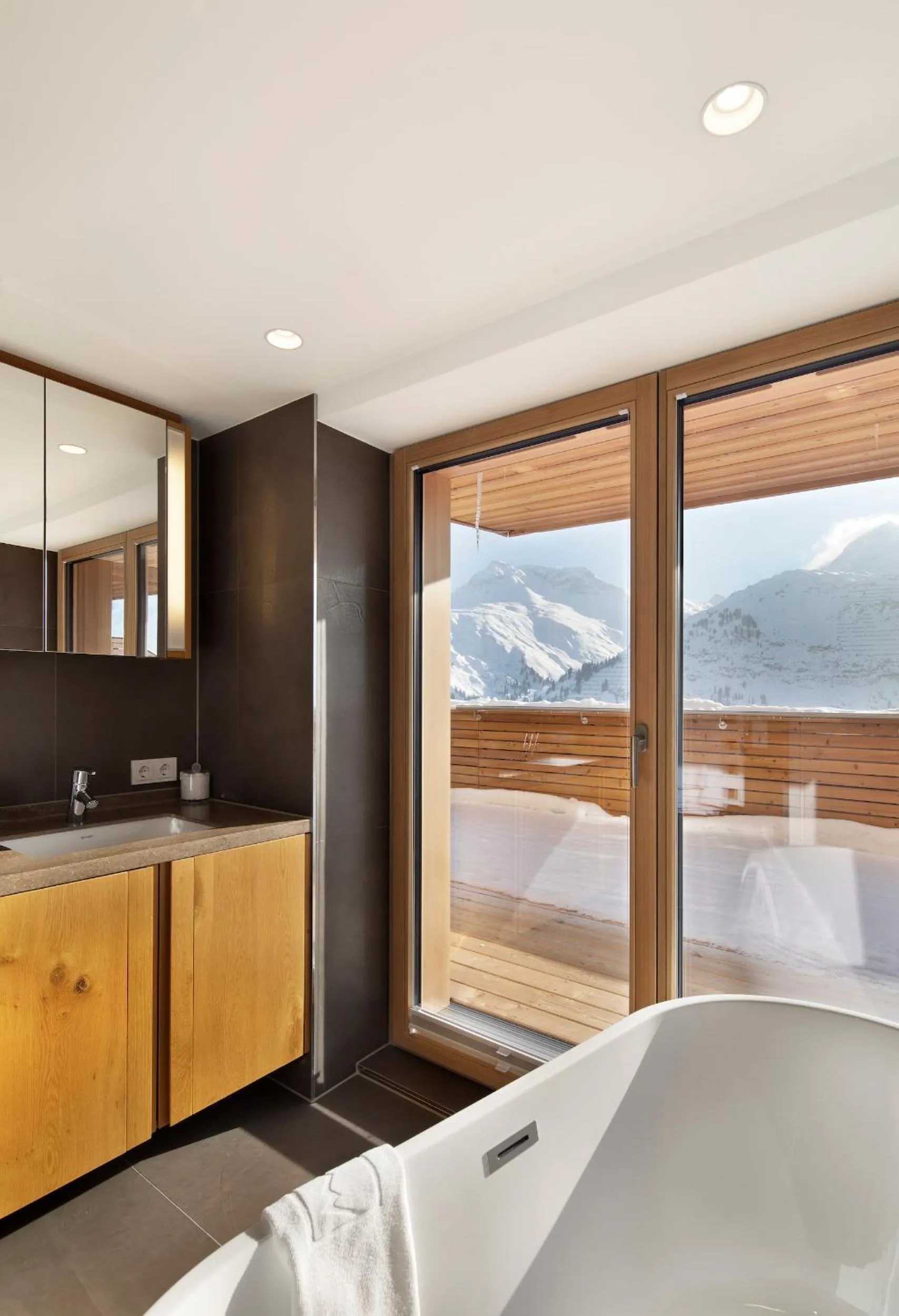 View (from property/room), Bed in Hotel Goldener Berg