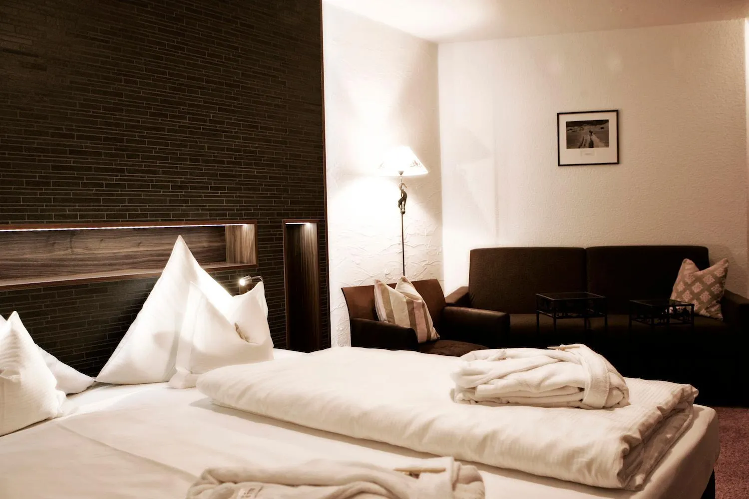 Bedroom, Bed in Hotel Goldener Berg