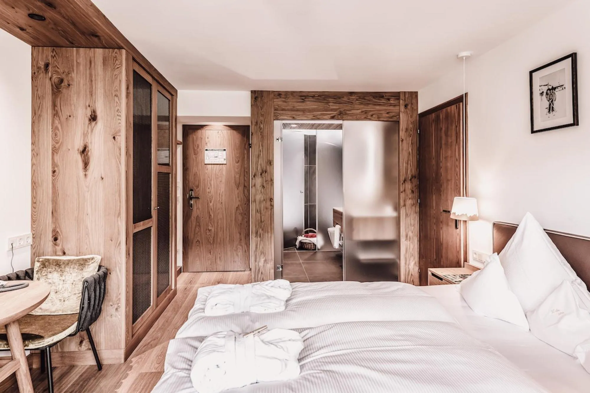 Photo of the whole room, Bed in Hotel Goldener Berg