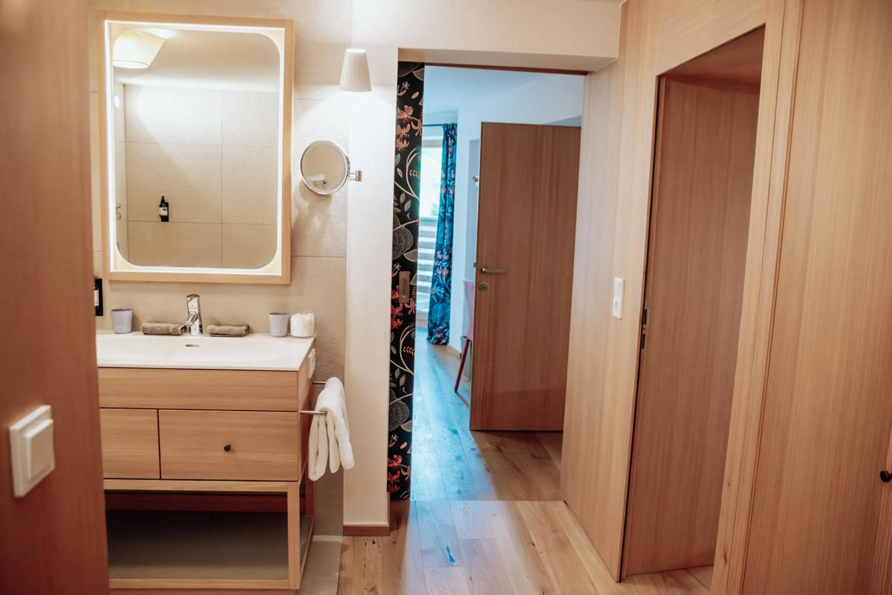 Photo of the whole room in Hotel Goldener Berg