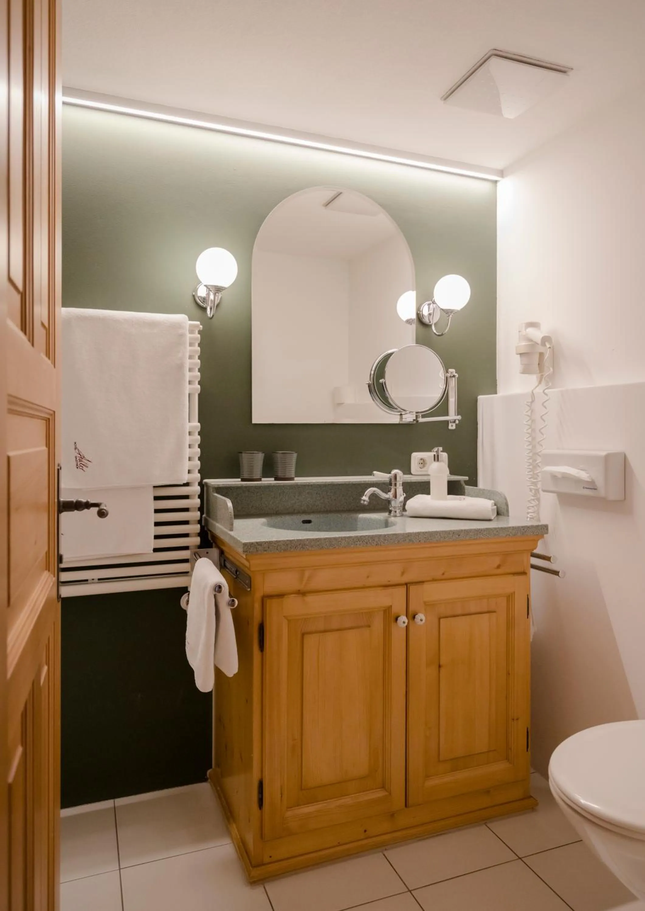 Bathroom in Hotel Gasthof Adler