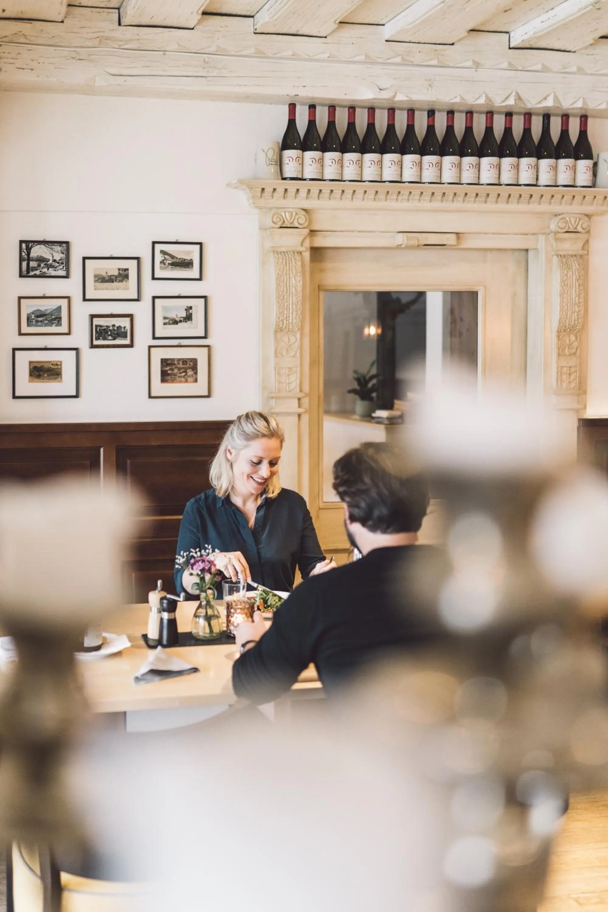 Restaurant/places to eat in Hotel Peter