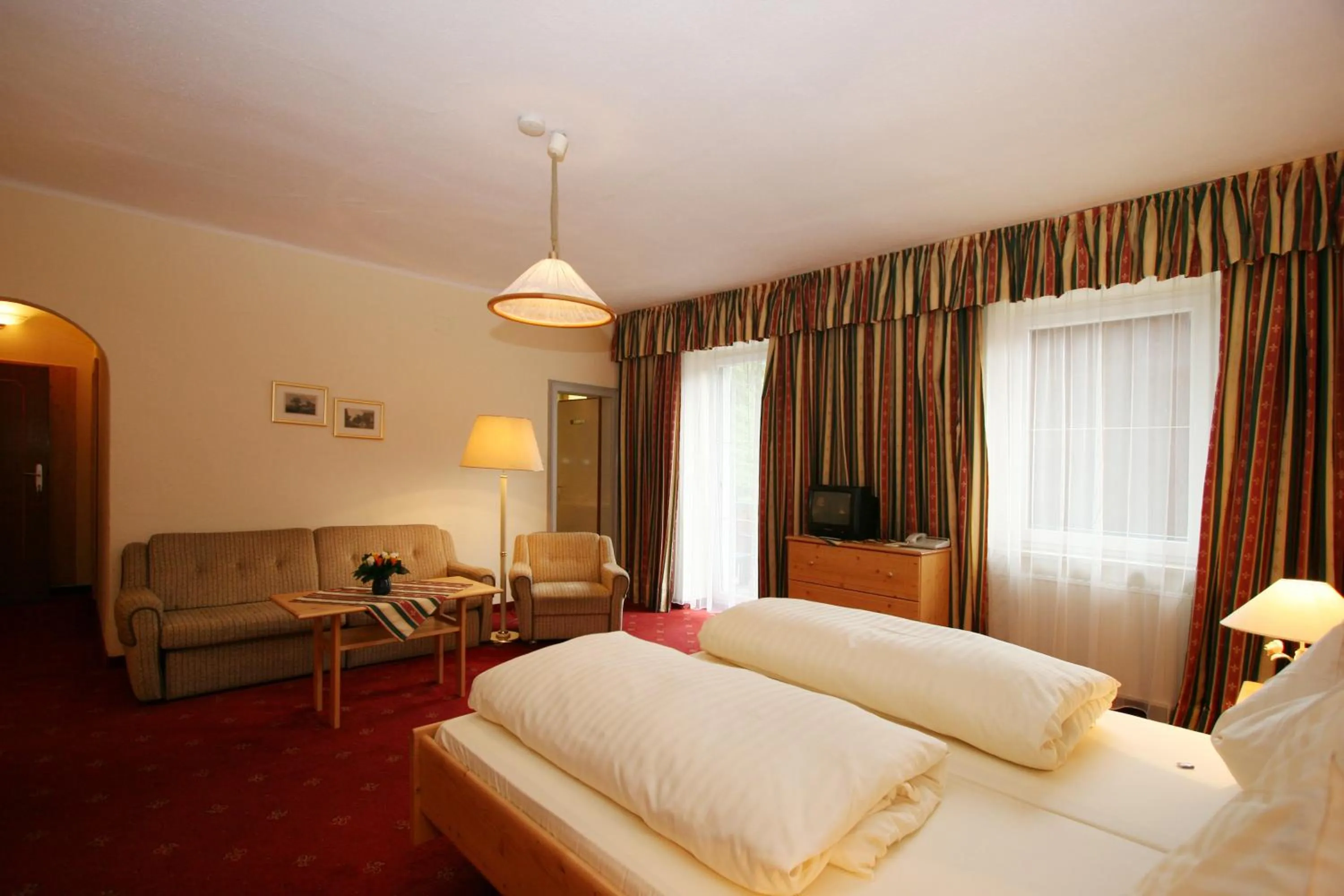 Photo of the whole room, Bed in Ferienhotel Alber