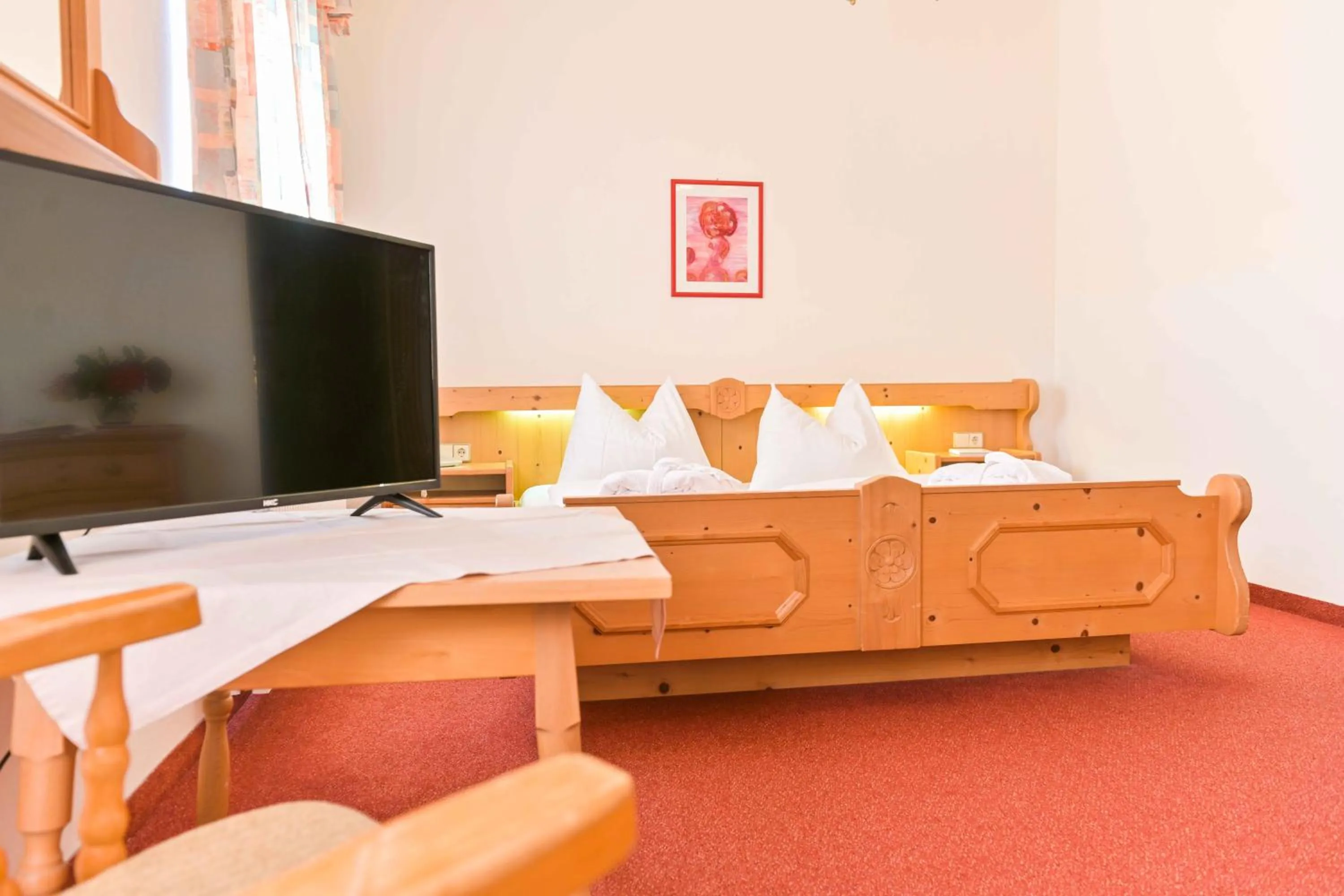 Bed in Ferienhotel Alber