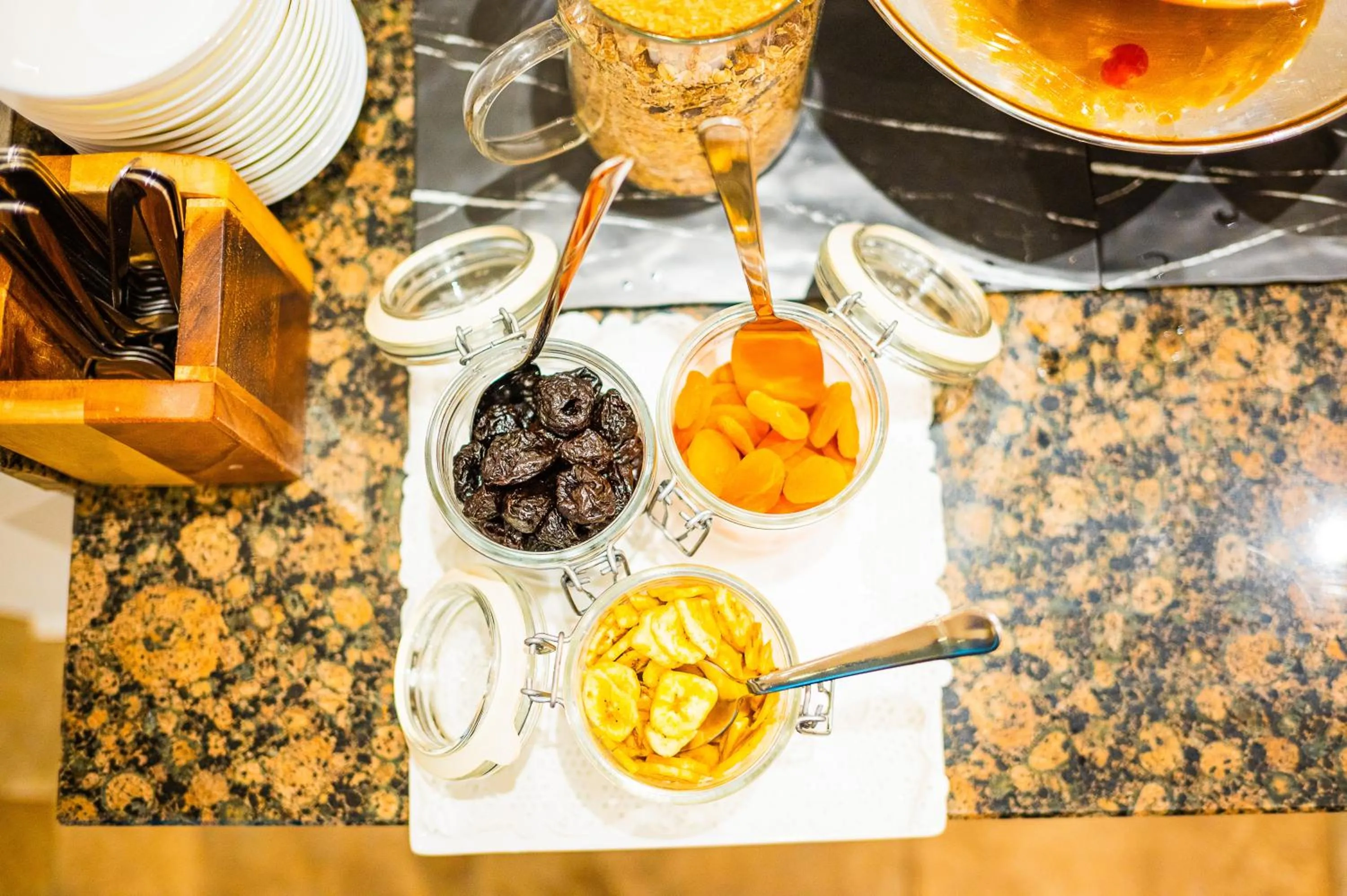 Buffet breakfast in Arion Airport Hotel