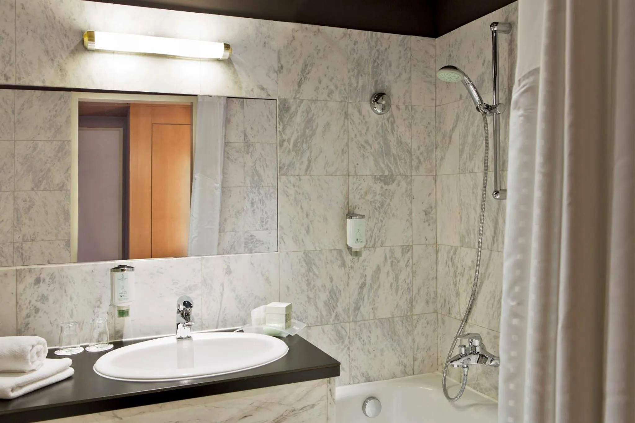 Bathroom in Holiday Inn Vienna City by IHG
